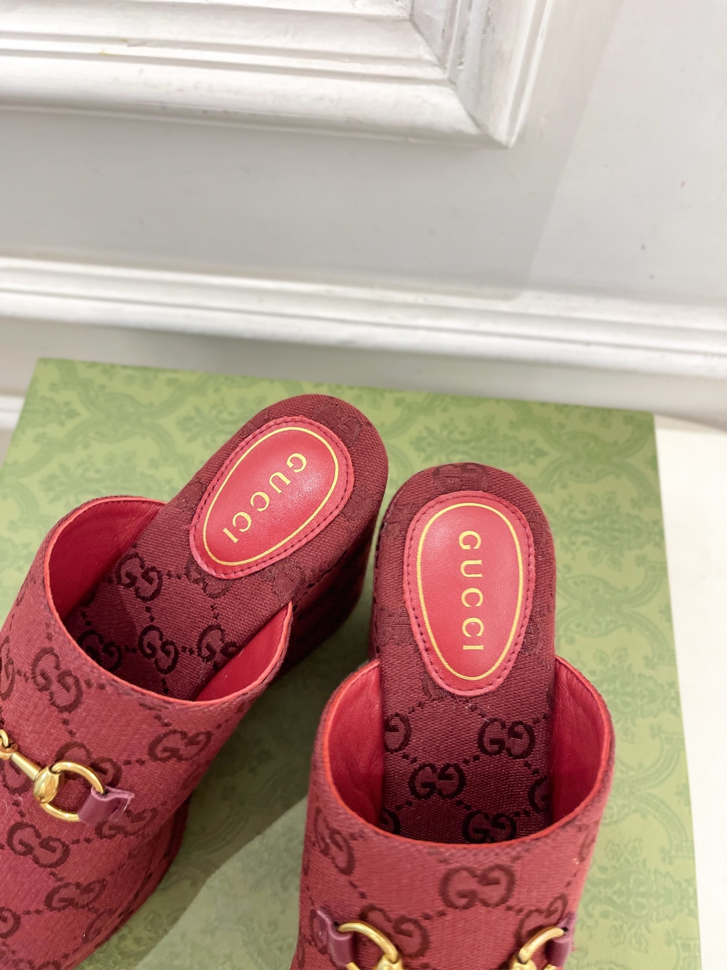 Gucci | 古驰 25𝐬𝐬
⭐️ G家 主打系列终于面世,狠货值得期待!原有的经典 创造新