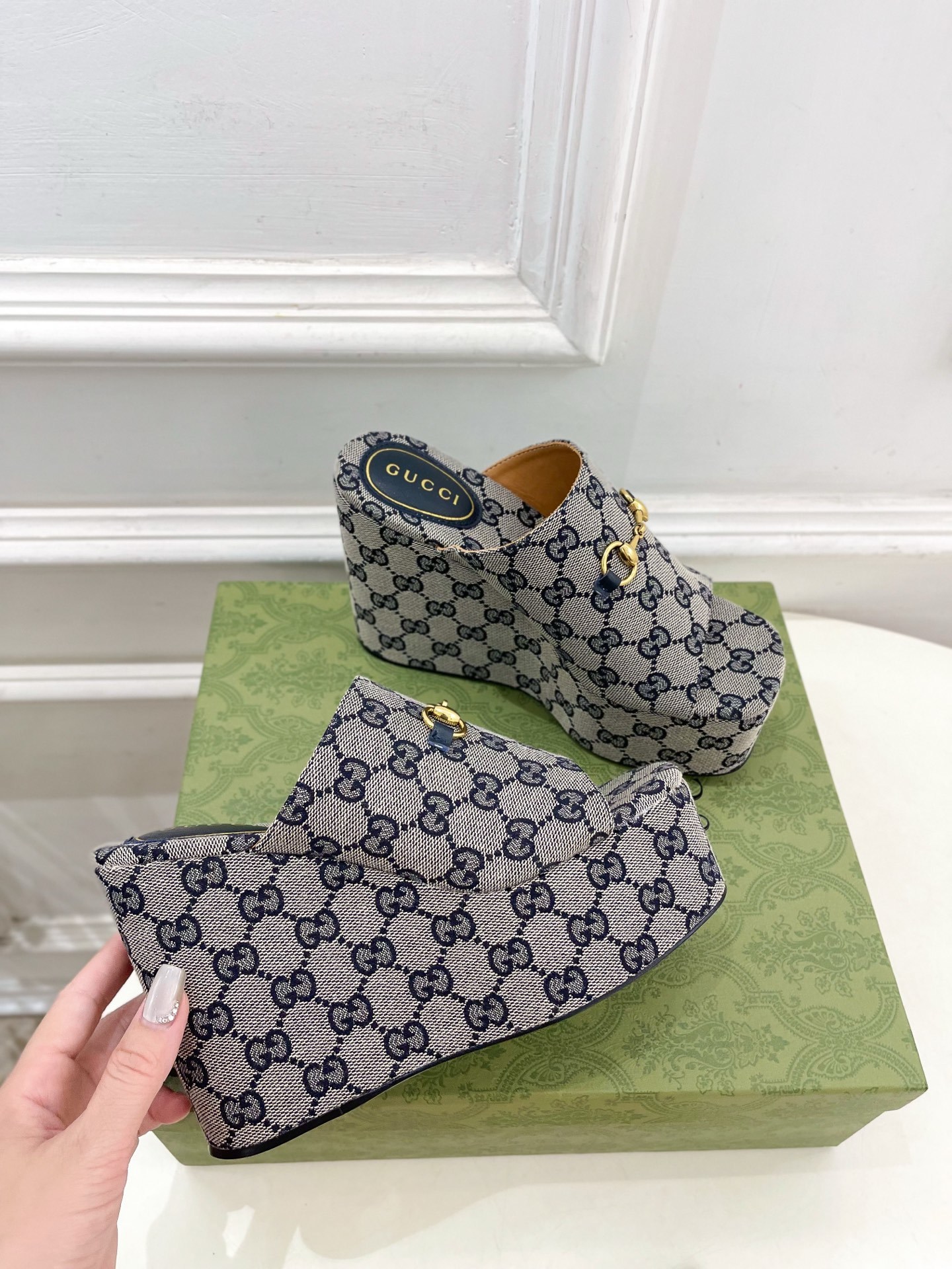 Gucci | 古驰 25𝐬𝐬
⭐️ G家 主打系列终于面世,狠货值得期待!原有的经典 创造新