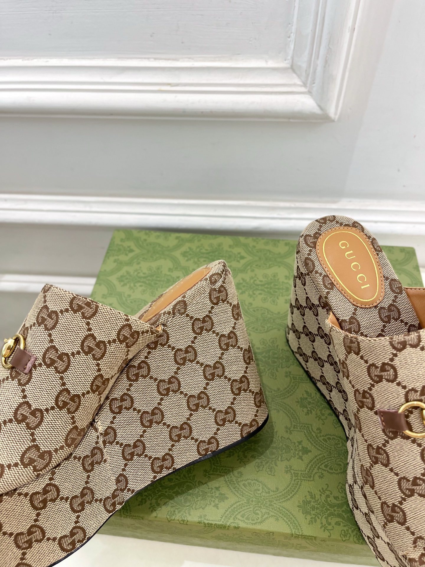 Gucci | 古驰 25𝐬𝐬
⭐️ G家 主打系列终于面世,狠货值得期待!原有的经典 创造新