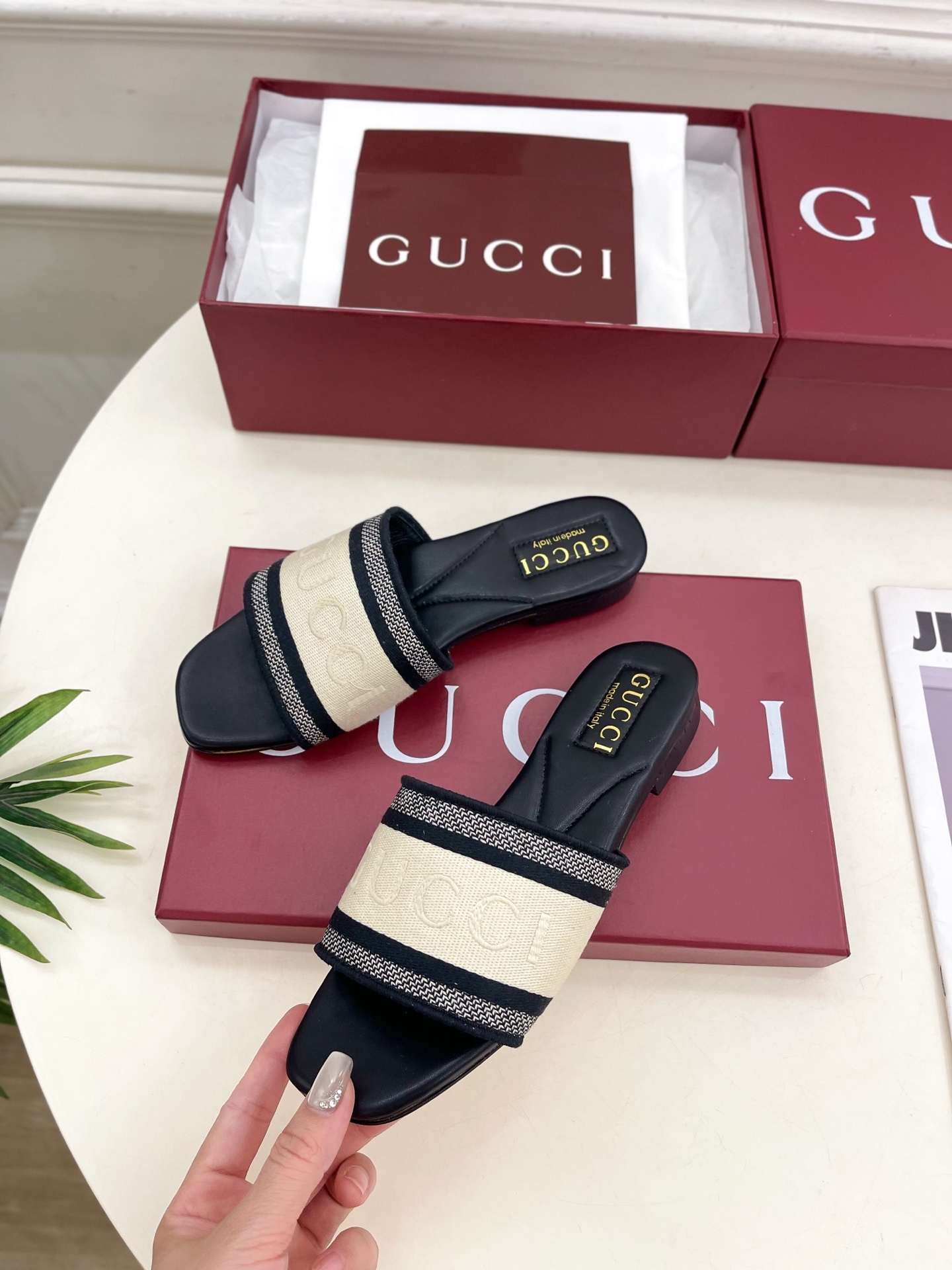 Gucci | 古驰 25𝐬𝐬
⭐️ G家 主打系列终于面世,狠货值得期待!原有的经典 创造