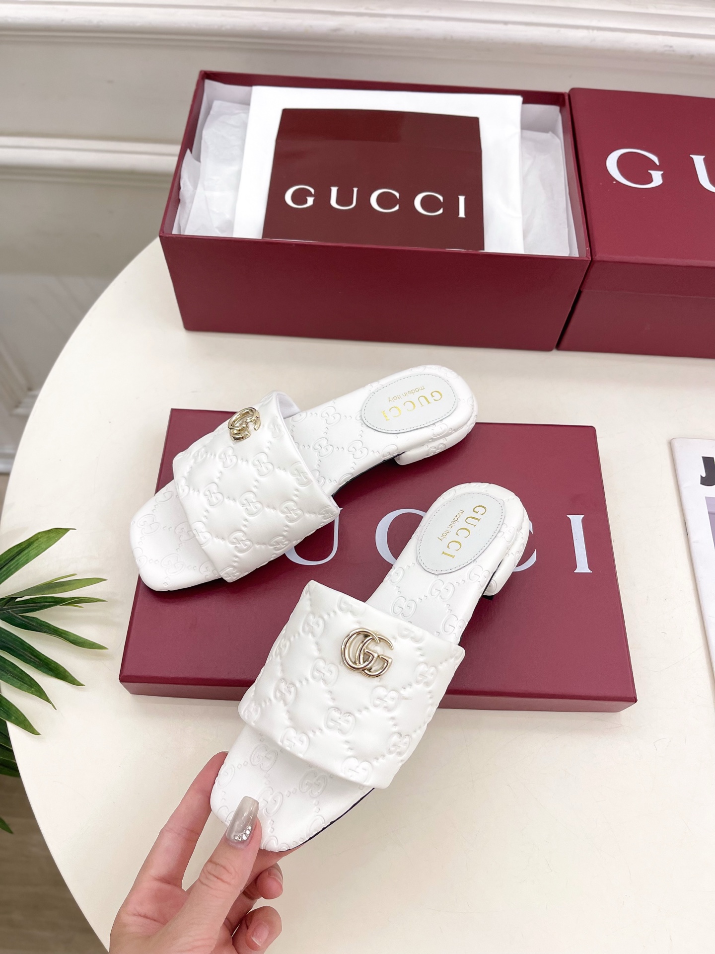 Gucci |  古驰  25𝐬𝐬 

⭐️   G家 主打系列终于面世，狠货值得期待！原有的经典 创造