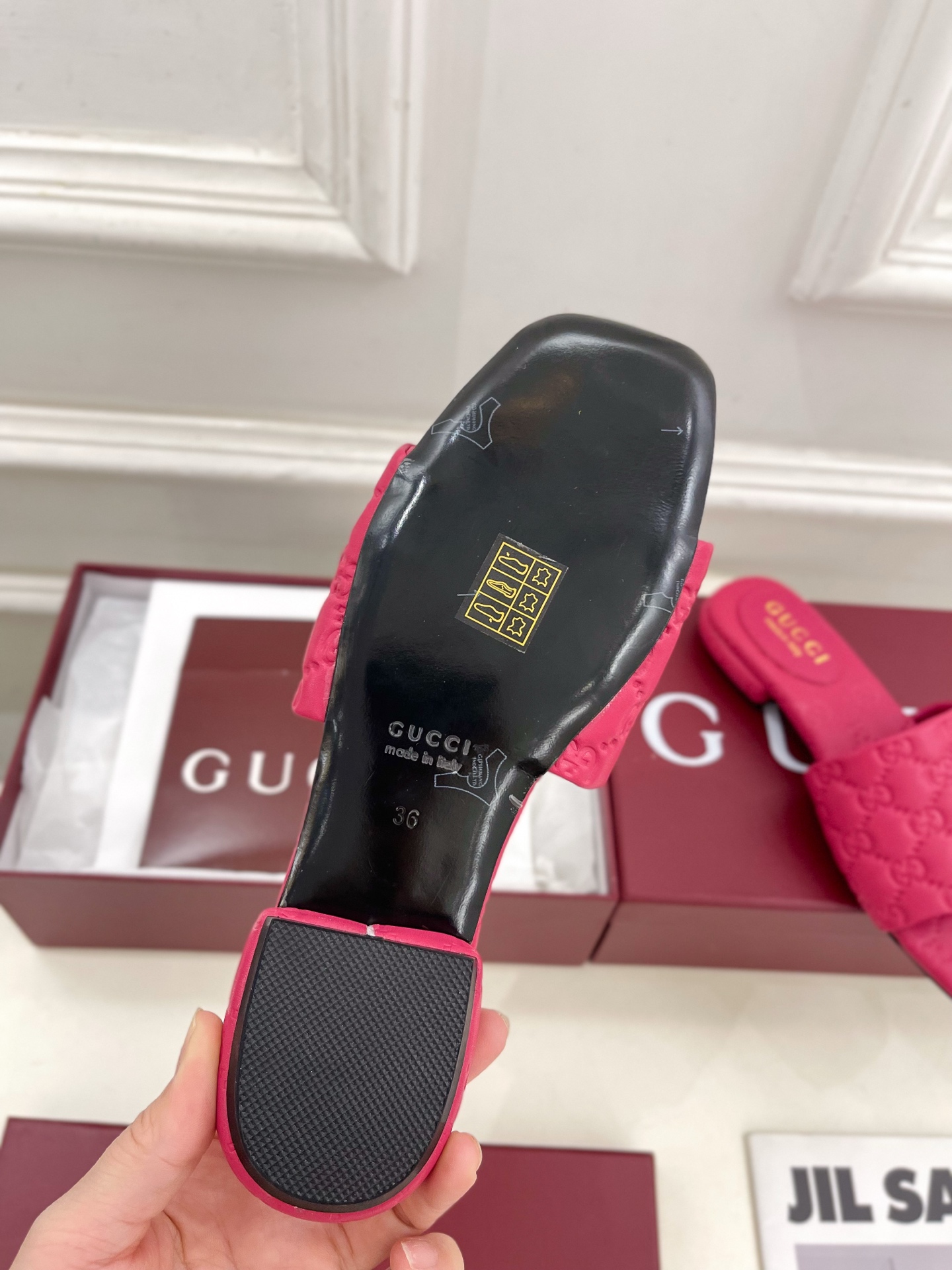 Gucci |  古驰  25𝐬𝐬 

⭐️   G家 主打系列终于面世，狠货值得期待！原有的经典 创造