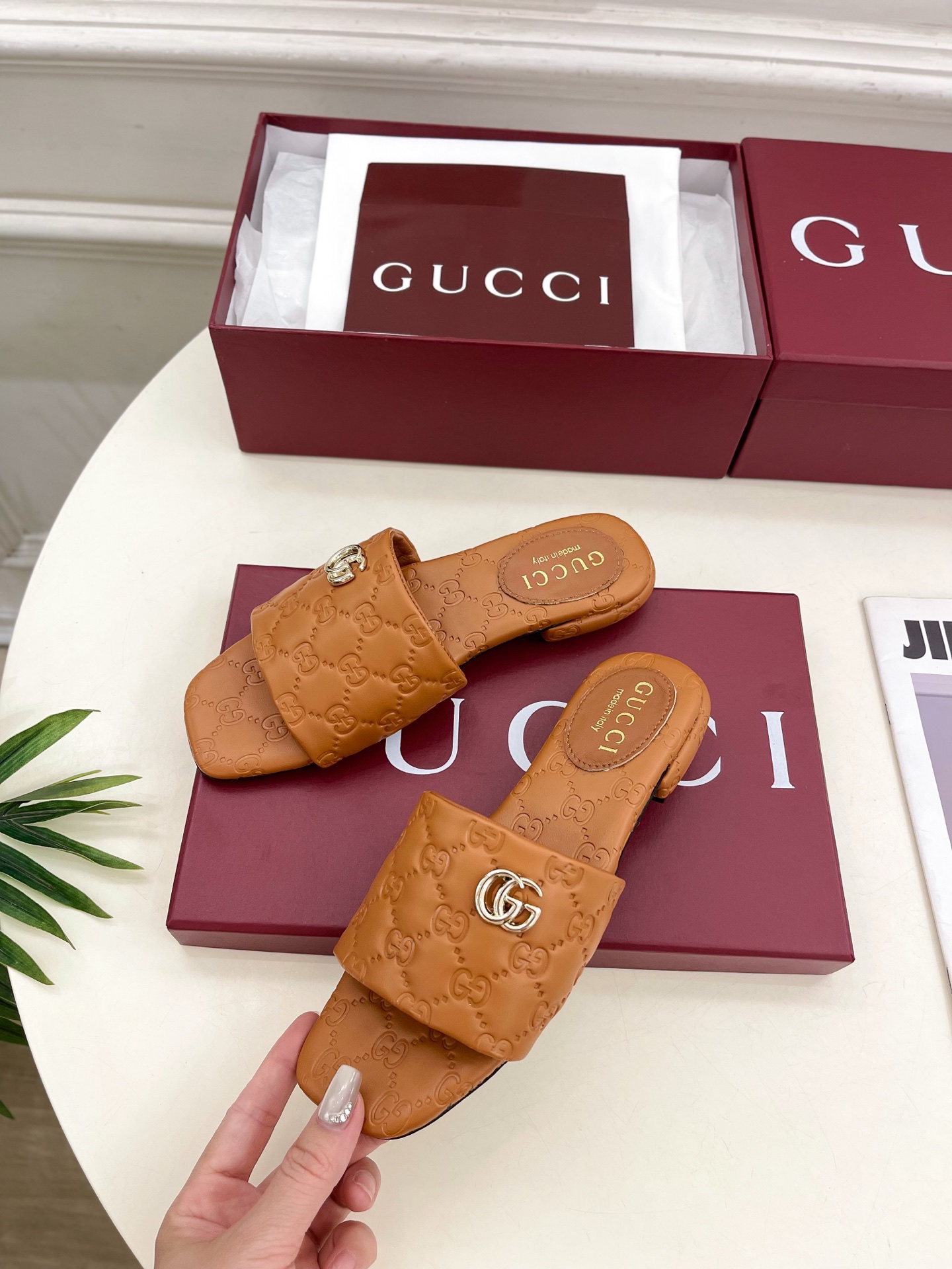 Gucci |  古驰  25𝐬𝐬 

⭐️   G家 主打系列终于面世，狠货值得期待！原有的经典 创造
