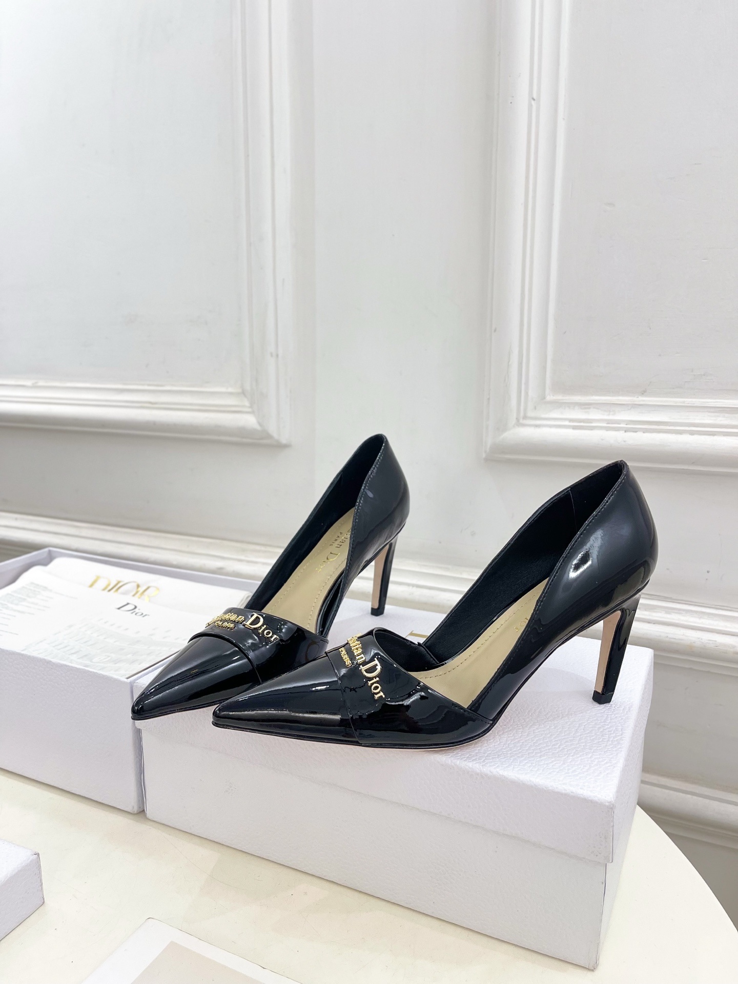 Dior | 迪奥 25𝐬𝐬
🧡💚2025春夏新品 顶级版本⚠️
专柜主打新款My Dior 尖