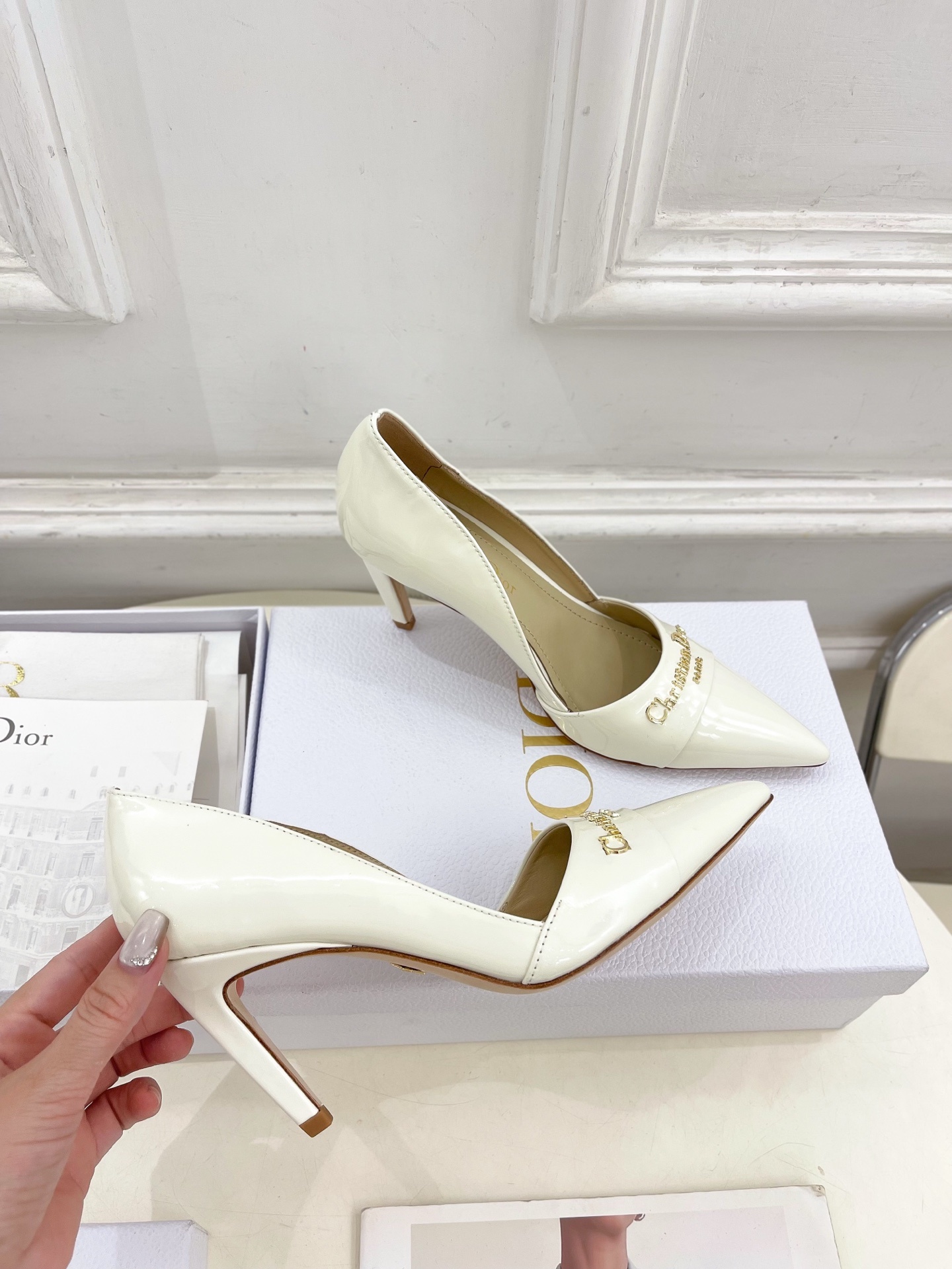 Dior | 迪奥 25𝐬𝐬
🧡💚2025春夏新品 顶级版本⚠️
专柜主打新款My Dior 尖