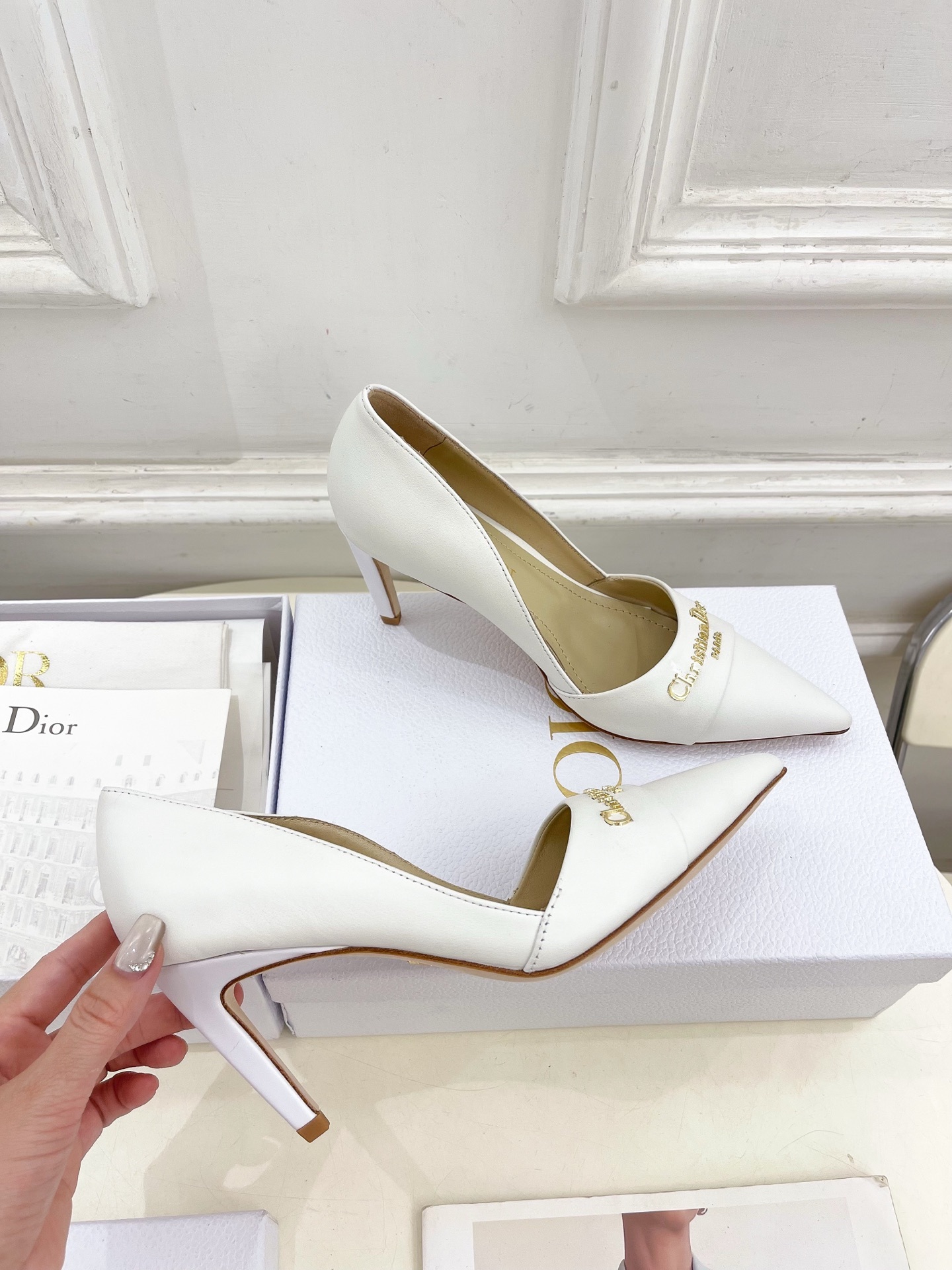 Dior | 迪奥 25𝐬𝐬
🧡💚2025春夏新品 顶级版本⚠️
专柜主打新款My Dior 尖
