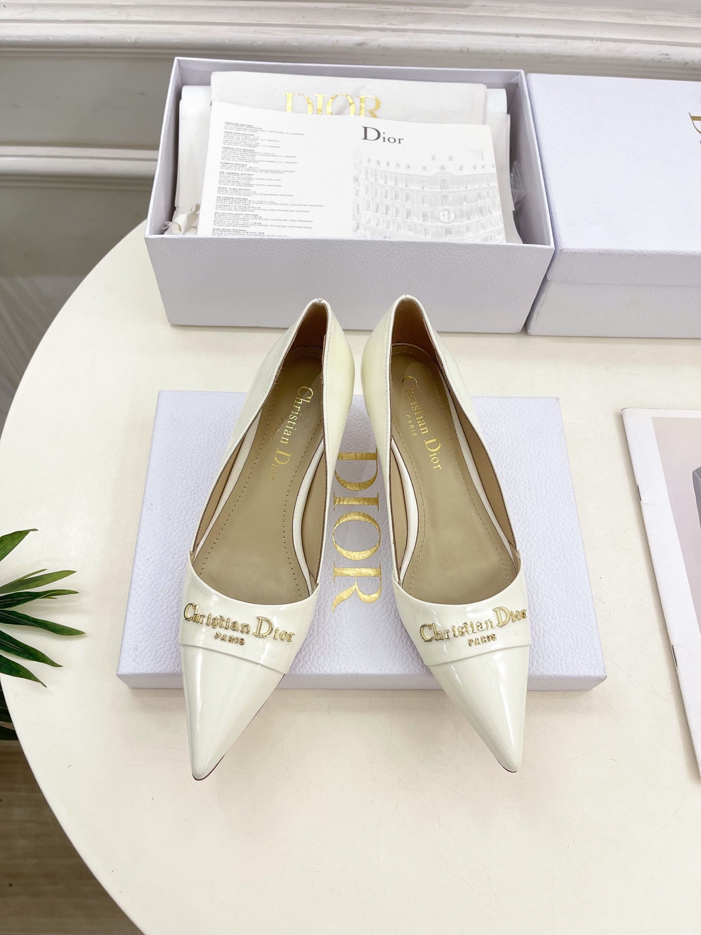 Dior | 迪奥 25𝐬𝐬
🧡💚2025春夏新品 顶级版本⚠️
专柜主打新款My Dior 尖