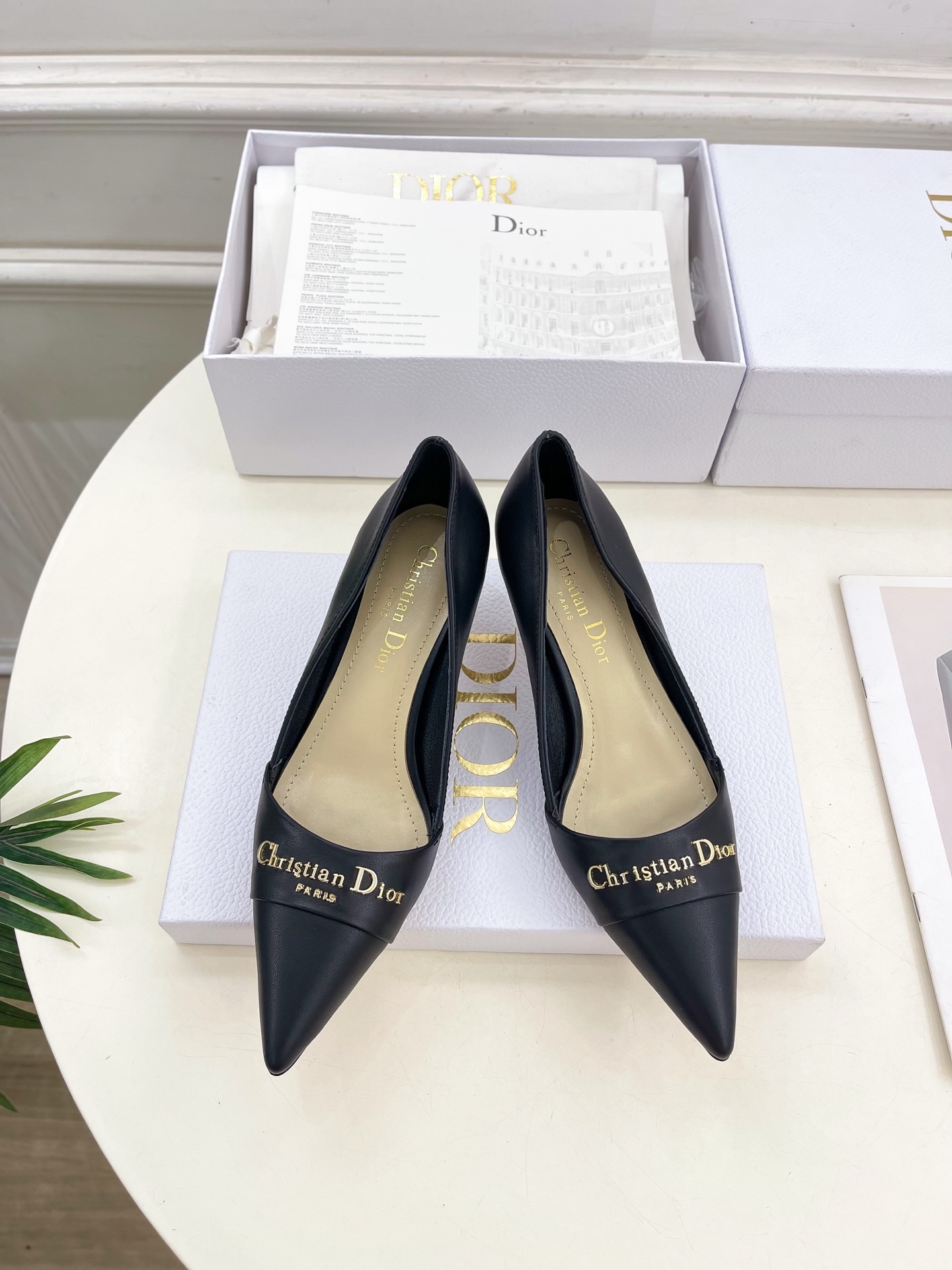 Dior | 迪奥 25𝐬𝐬
🧡💚2025春夏新品 顶级版本⚠️
专柜主打新款My Dior 尖
