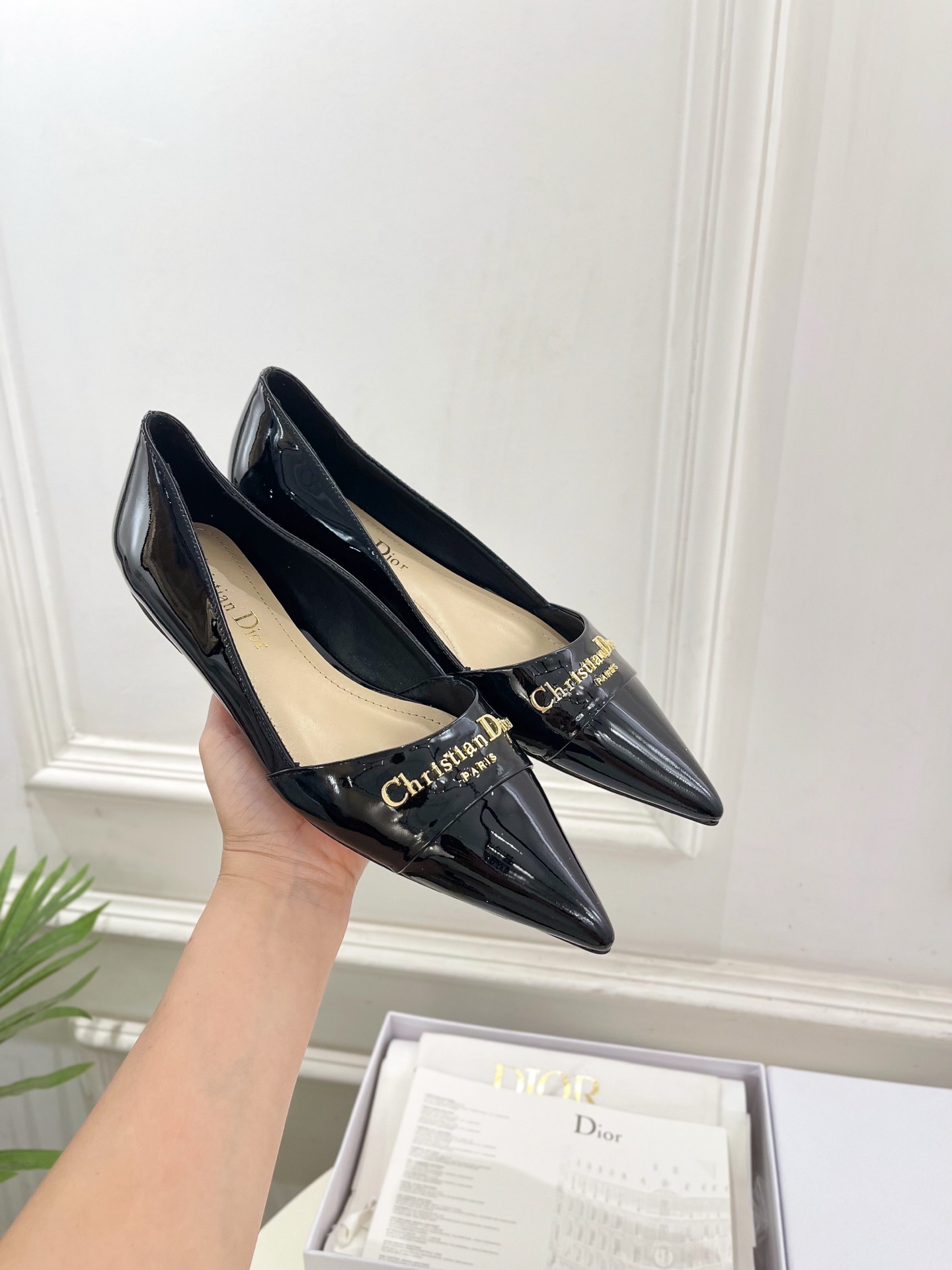 Dior | 迪奥 25𝐬𝐬
🧡💚2025春夏新品 顶级版本⚠️
专柜主打新款My Dior 尖