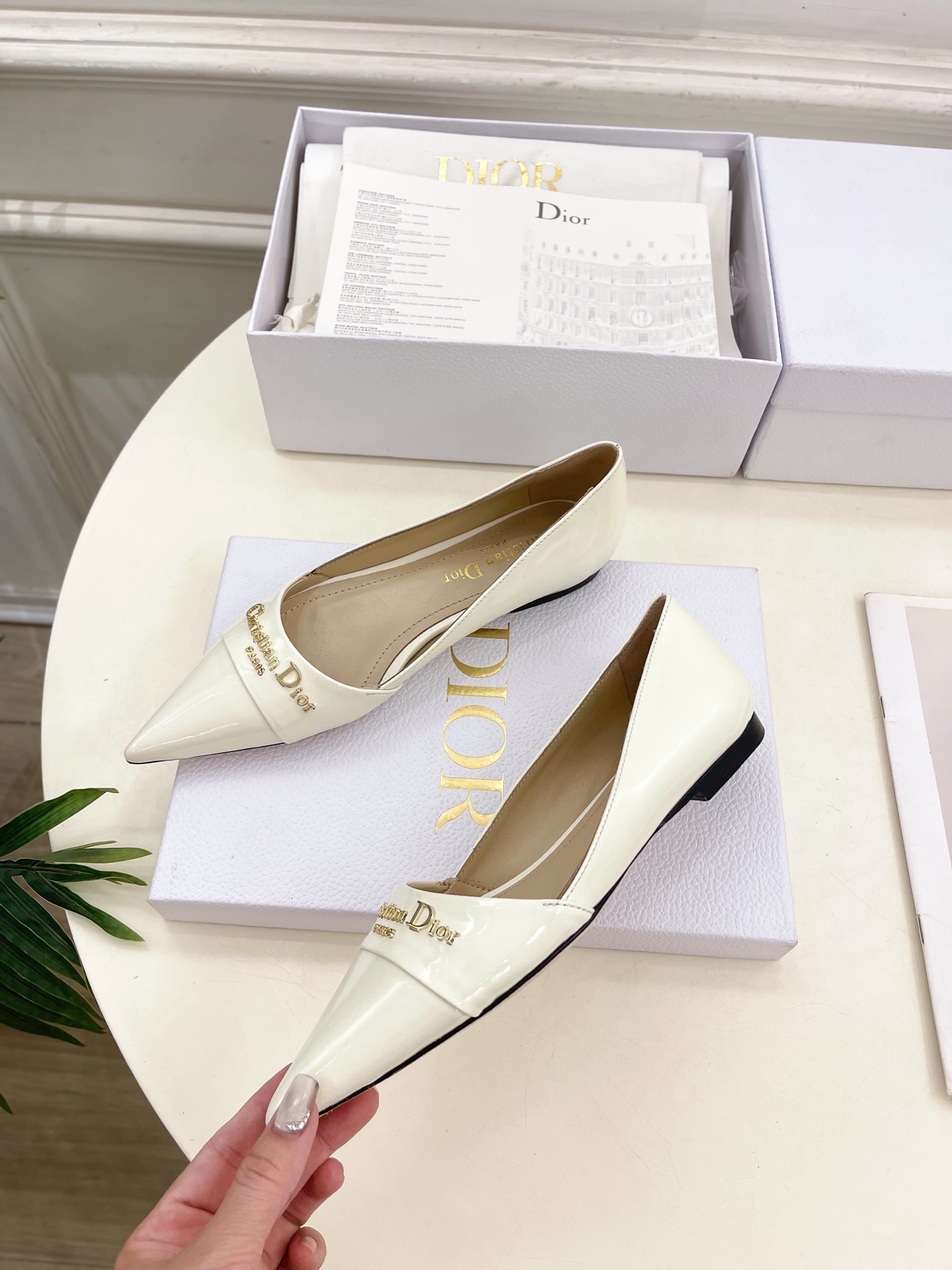 Dior | 迪奥 25𝐬𝐬
🧡💚2025春夏新品 顶级版本⚠️
专柜主打新款My Dior 尖