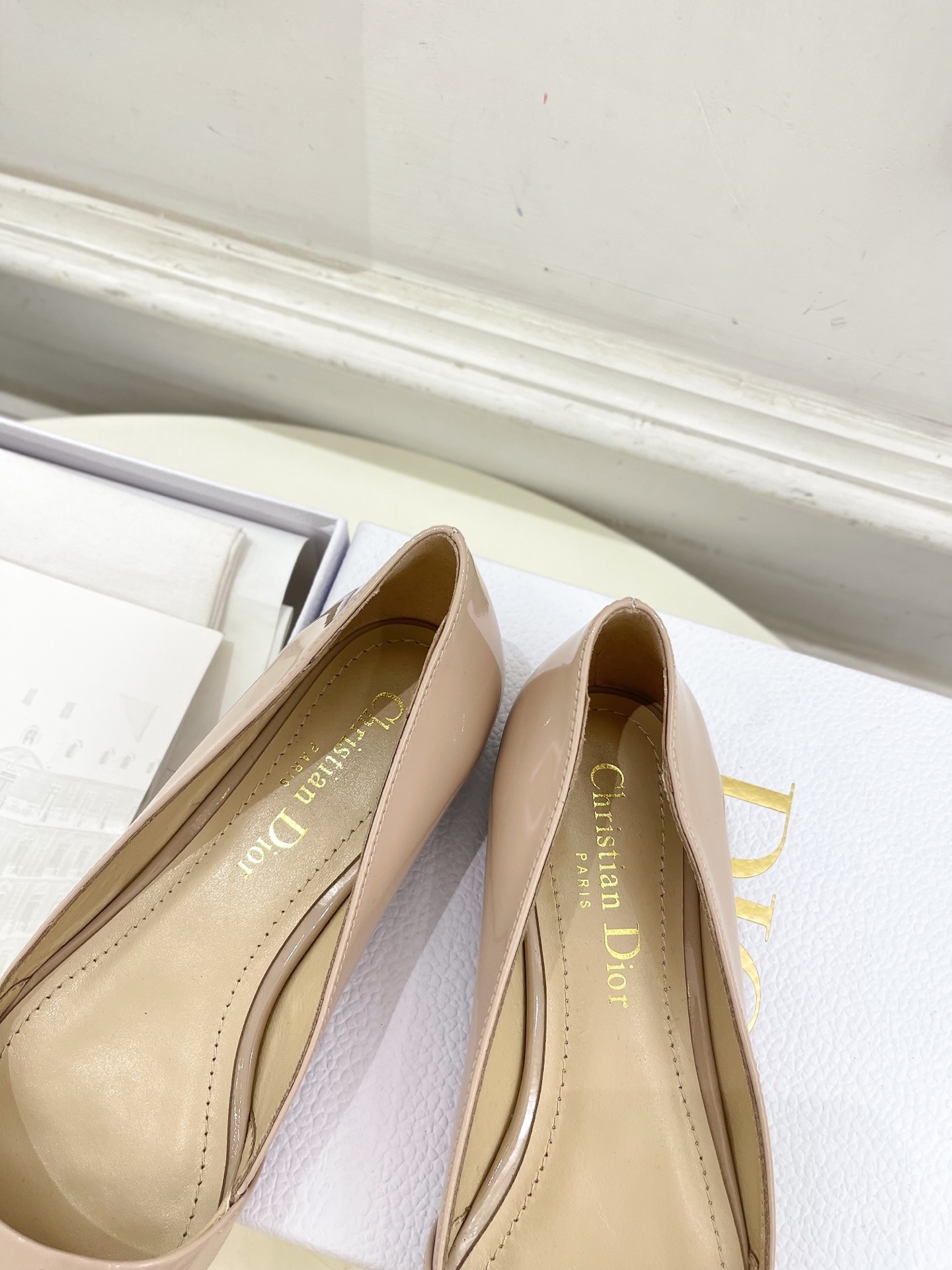 Dior | 迪奥 25𝐬𝐬
🧡💚2025春夏新品 顶级版本⚠️
专柜主打新款My Dior 尖