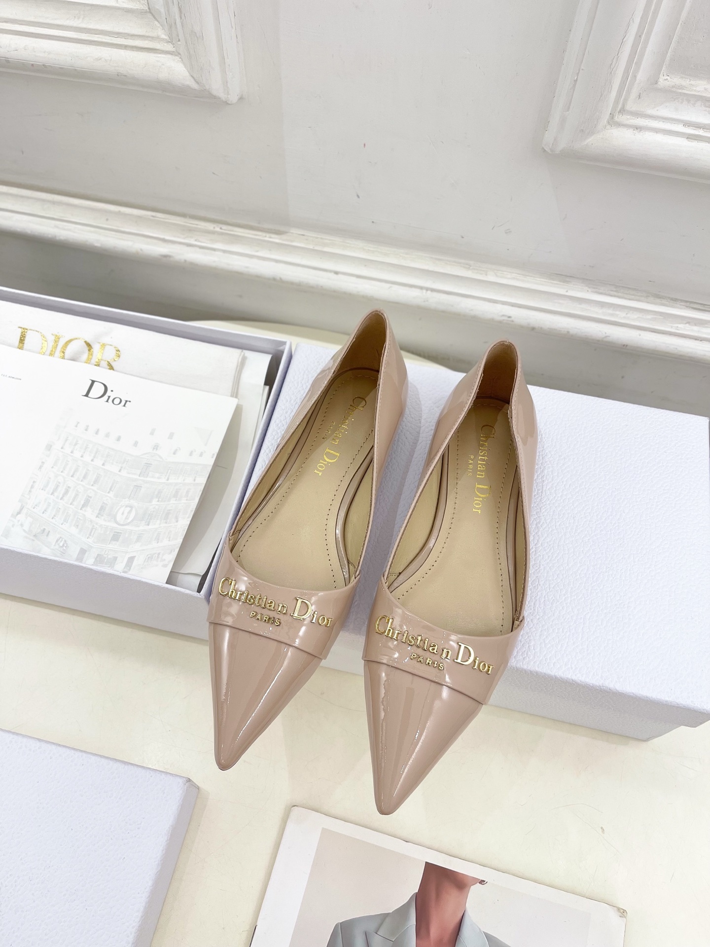 Dior | 迪奥 25𝐬𝐬
🧡💚2025春夏新品 顶级版本⚠️
专柜主打新款My Dior 尖