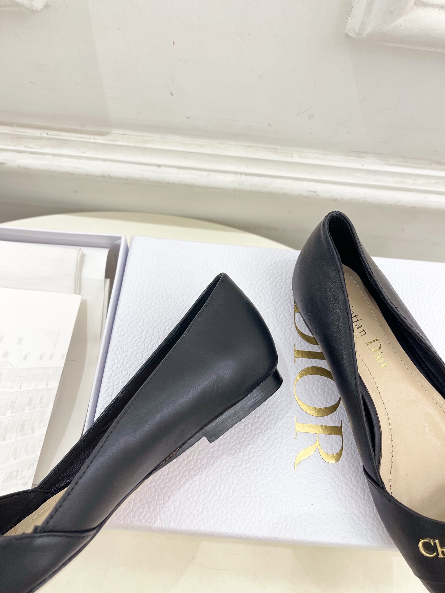 Dior |  迪奥  25𝐬𝐬 

🧡💚2025春夏新品 顶级版本⚠️
专柜主打新款My Dior 尖