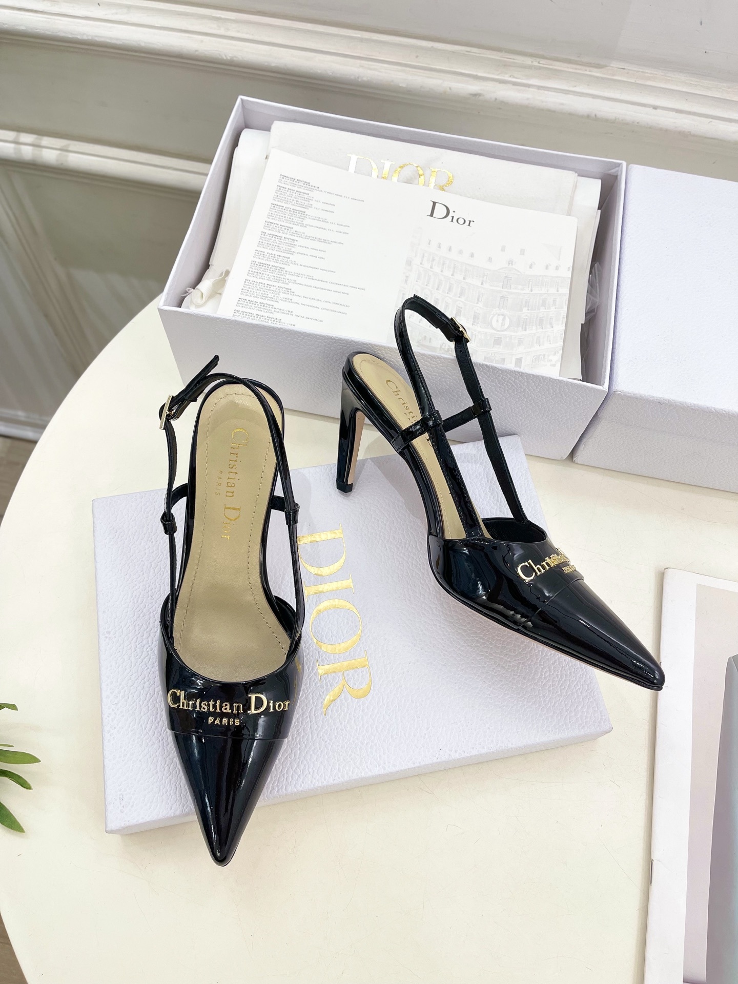 Dior | 迪奥 25𝐬𝐬
🧡💚2025春夏新品 顶级版本⚠️
专柜主打新款My Dior 尖