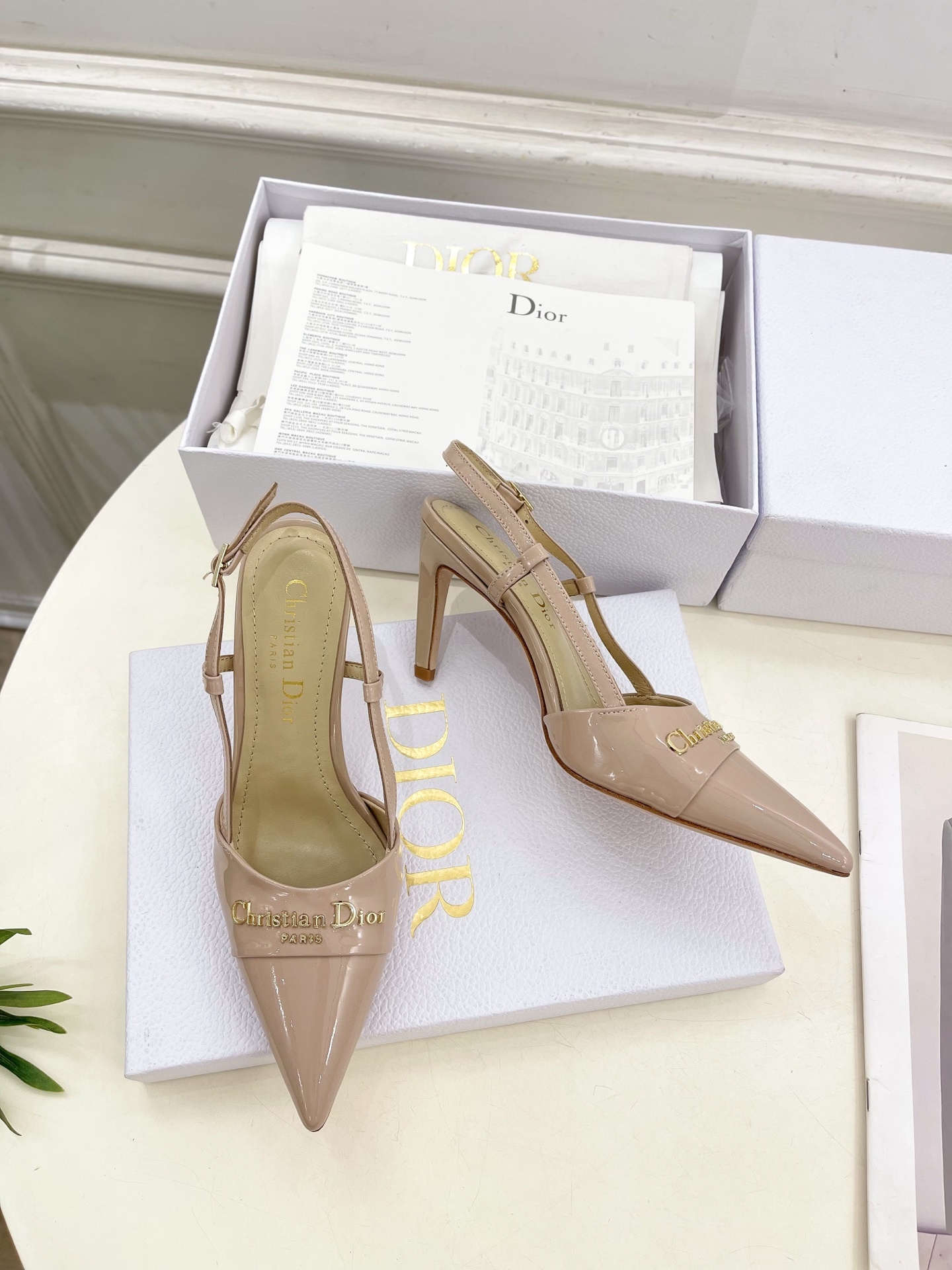 Dior | 迪奥 25𝐬𝐬
🧡💚2025春夏新品 顶级版本⚠️
专柜主打新款My Dior 尖