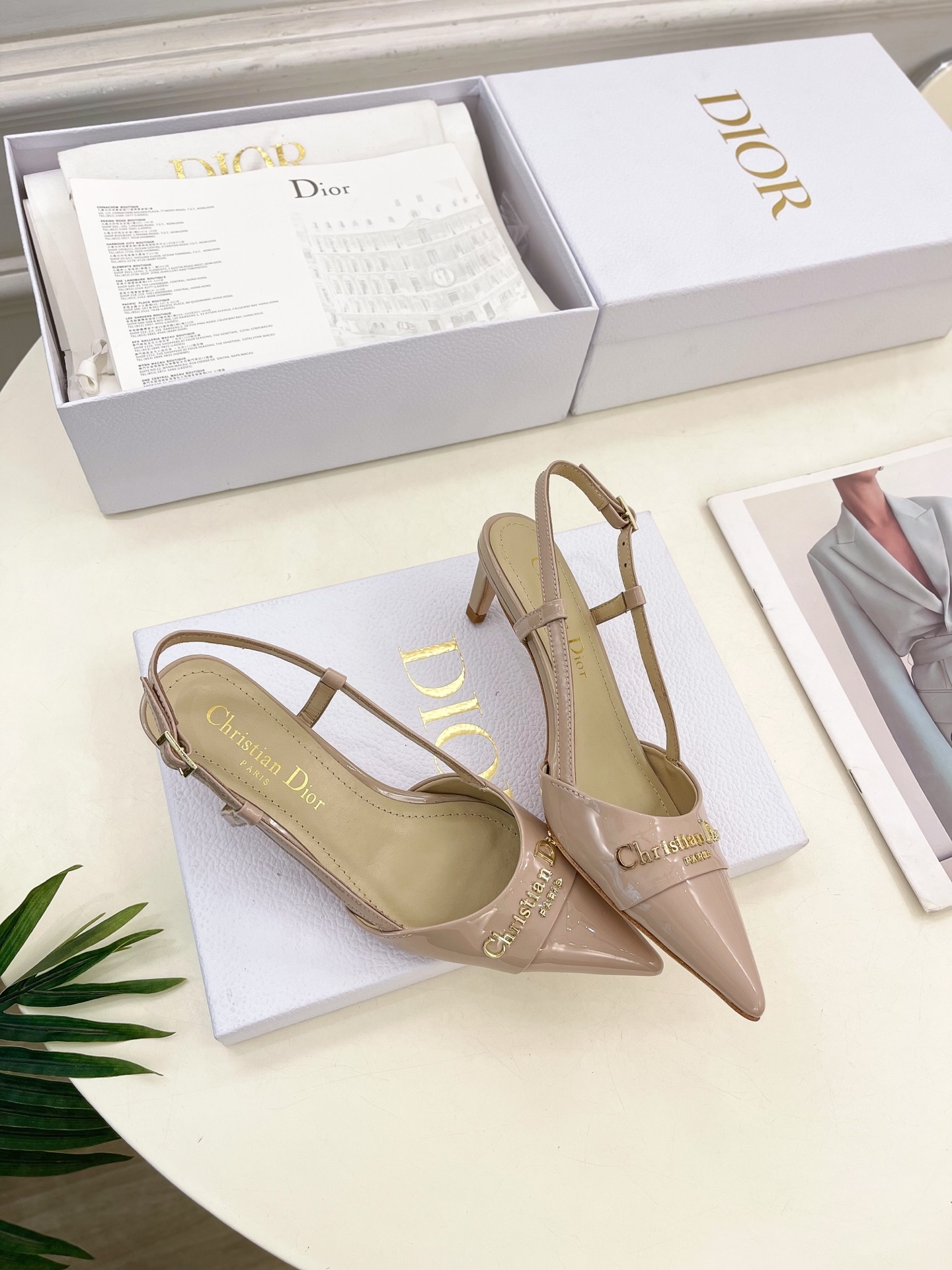 Dior | 迪奥 25𝐬𝐬
🧡💚2025春夏新品 顶级版本⚠️
专柜主打新款My Dior 尖