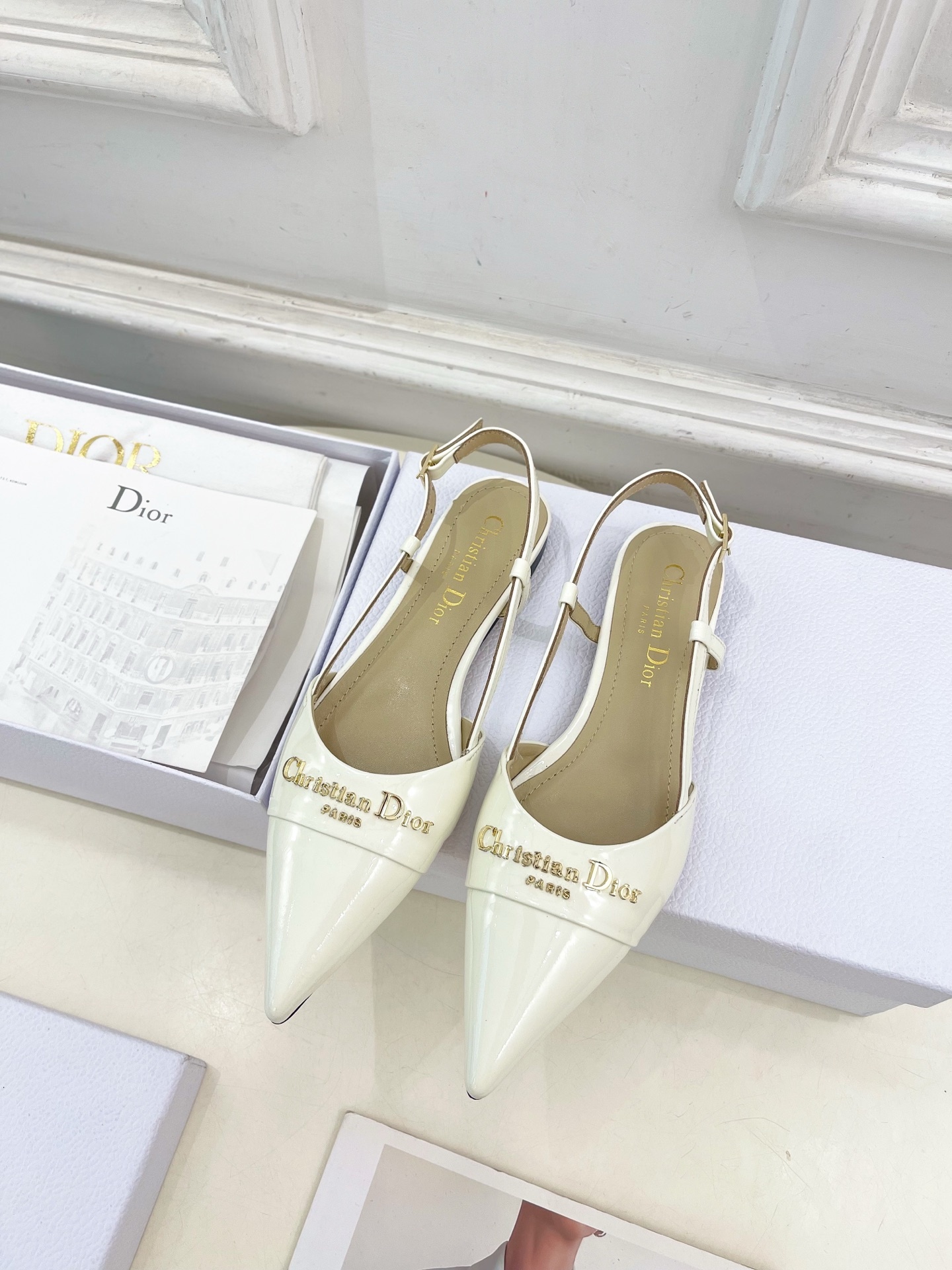 Dior | 迪奥 25𝐬𝐬
🧡💚2025春夏新品 顶级版本⚠️
专柜主打新款My Dior 尖