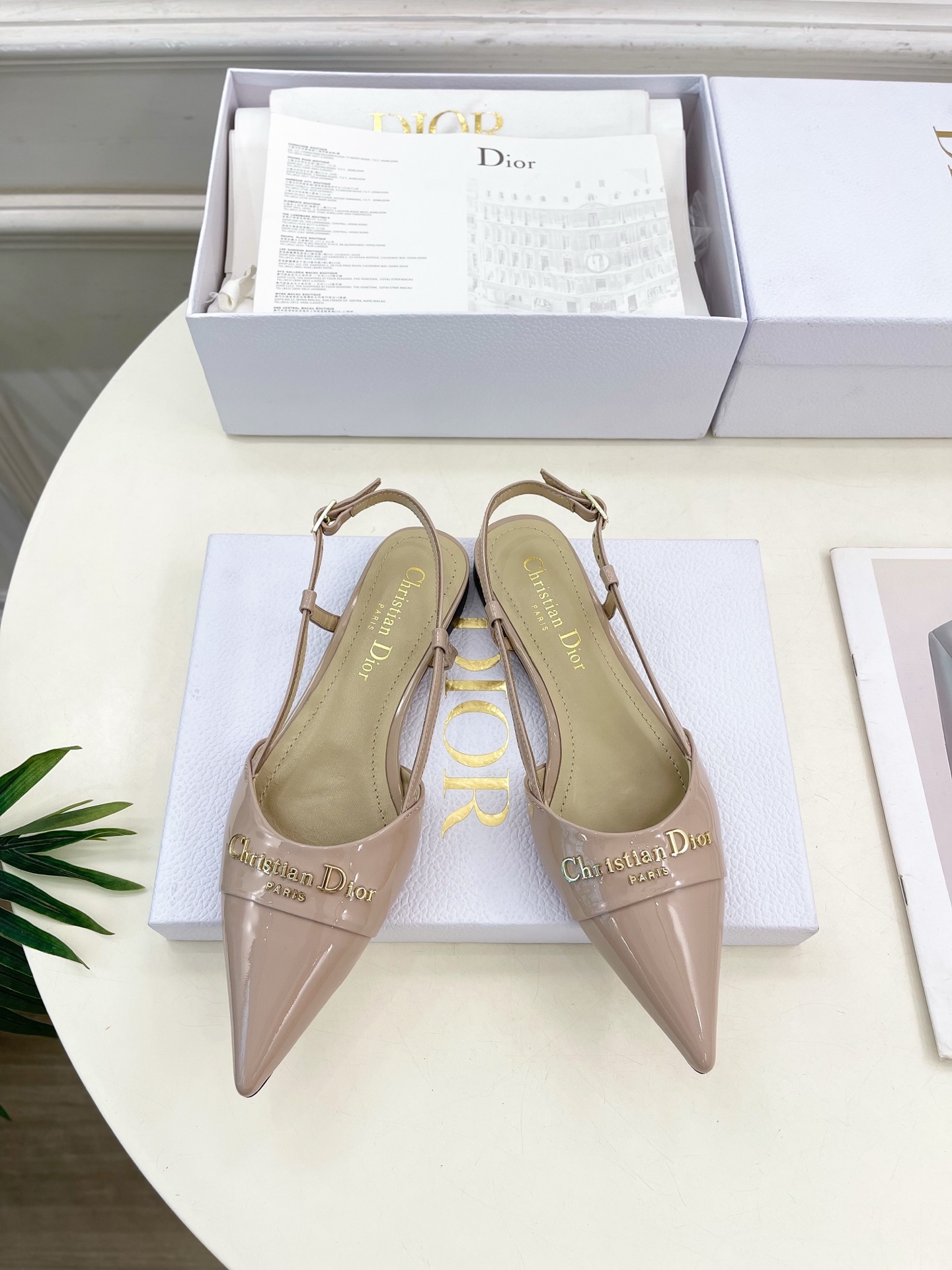 Dior | 迪奥 25𝐬𝐬
🧡💚2025春夏新品 顶级版本⚠️
专柜主打新款My Dior 尖
