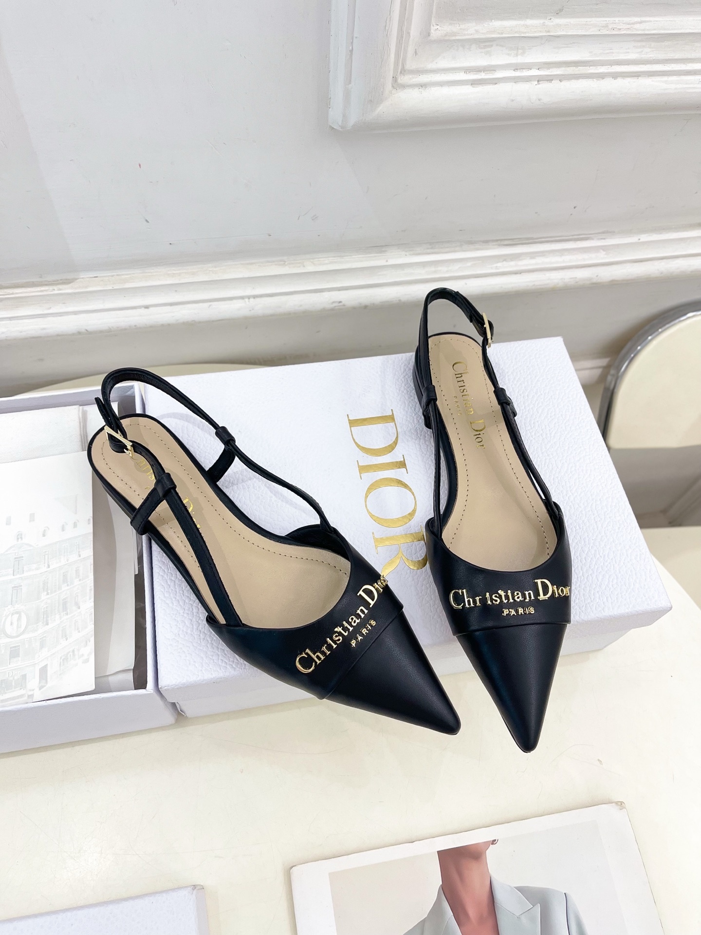Dior | 迪奥 25𝐬𝐬
🧡💚2025春夏新品 顶级版本⚠️
专柜主打新款My Dior 尖