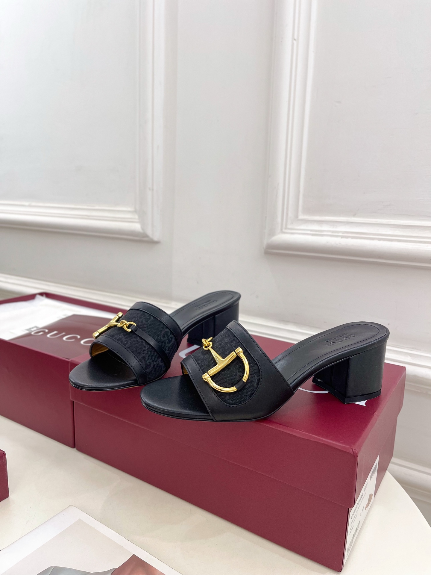 Gucci |  古驰  25𝐬𝐬 

⭐️   G家 主打系列终于面世，狠货值得期待！原有的经典 创造