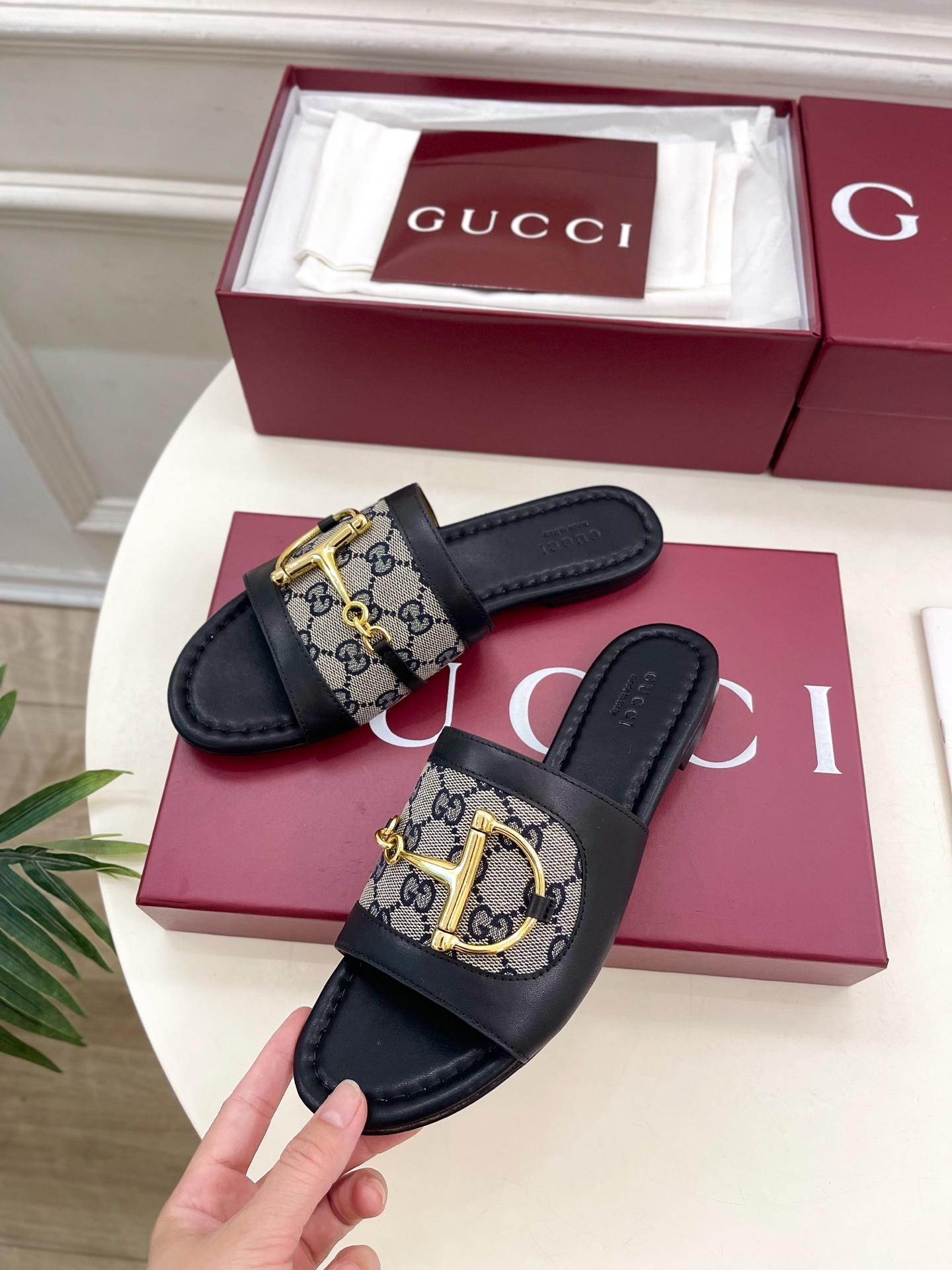 Gucci | 古驰 25𝐬𝐬
⭐️ G家 主打系列终于面世,狠货值得期待!原有的经典 创造