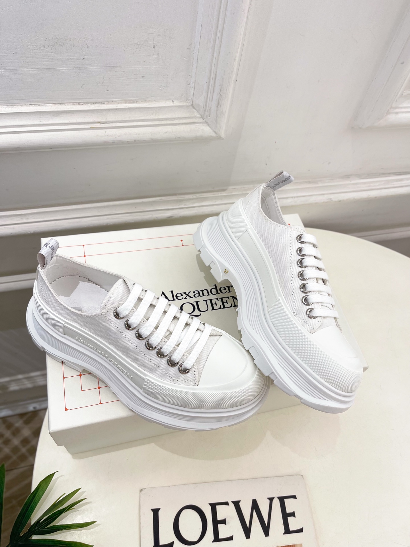 Alexander Mcqueen /麦昆 2025春夏新品 经典休闲厚底运动鞋 老爹鞋
———————