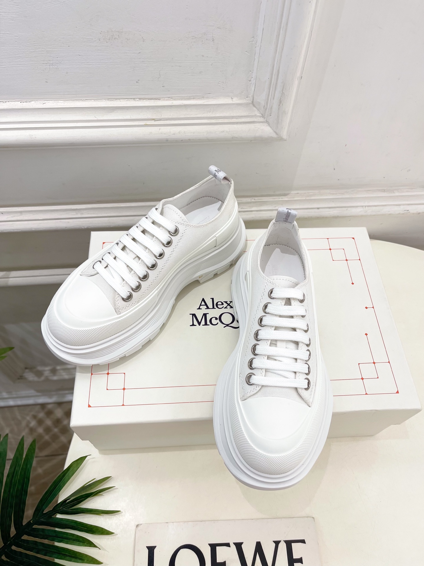 Alexander Mcqueen /麦昆 2025春夏新品 经典休闲厚底运动鞋 老爹鞋
———————