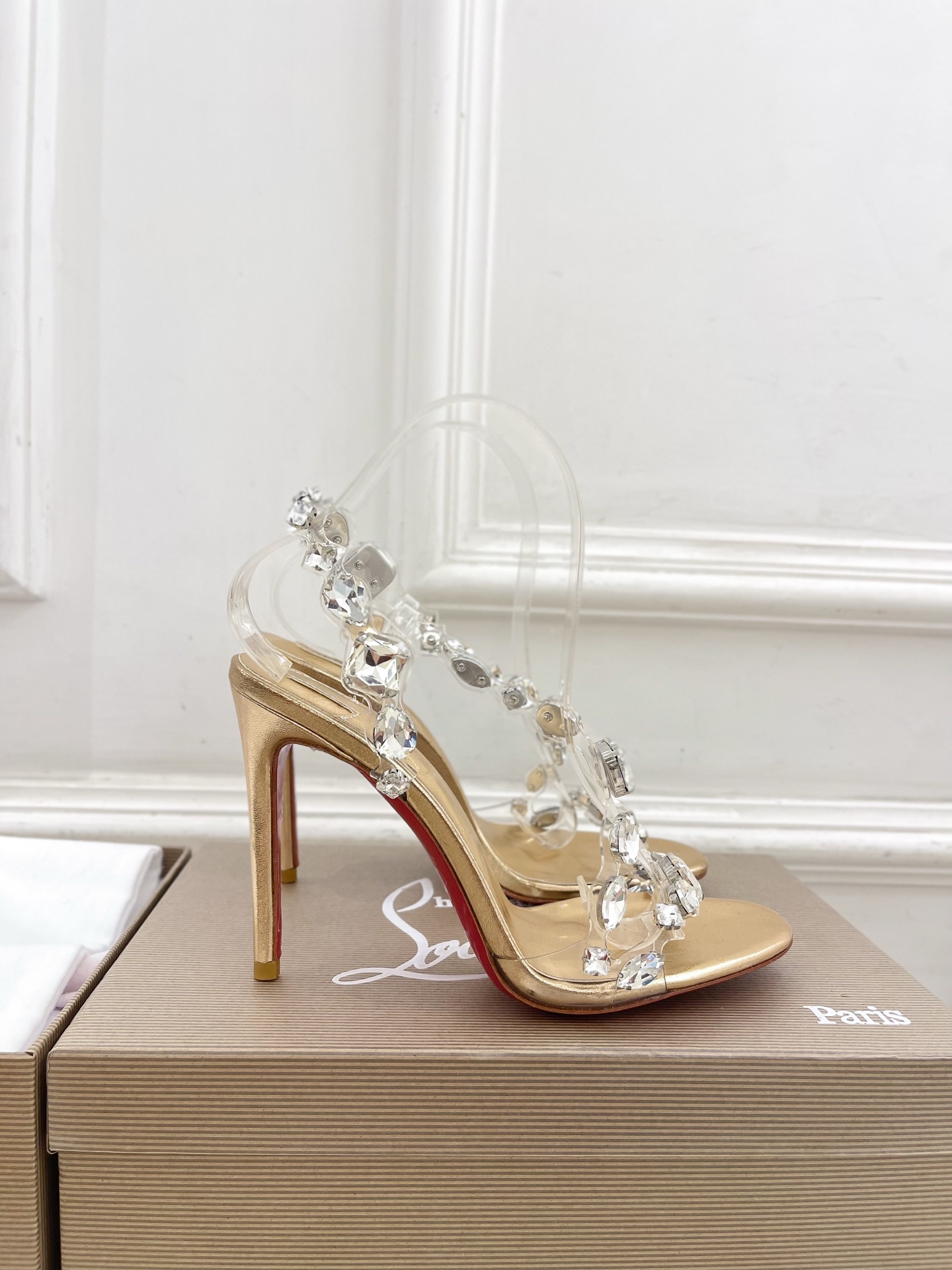 Christian Louboutin路铂廷CL 红底鞋 25ss最新JUST JEWEL透明带水晶钻高