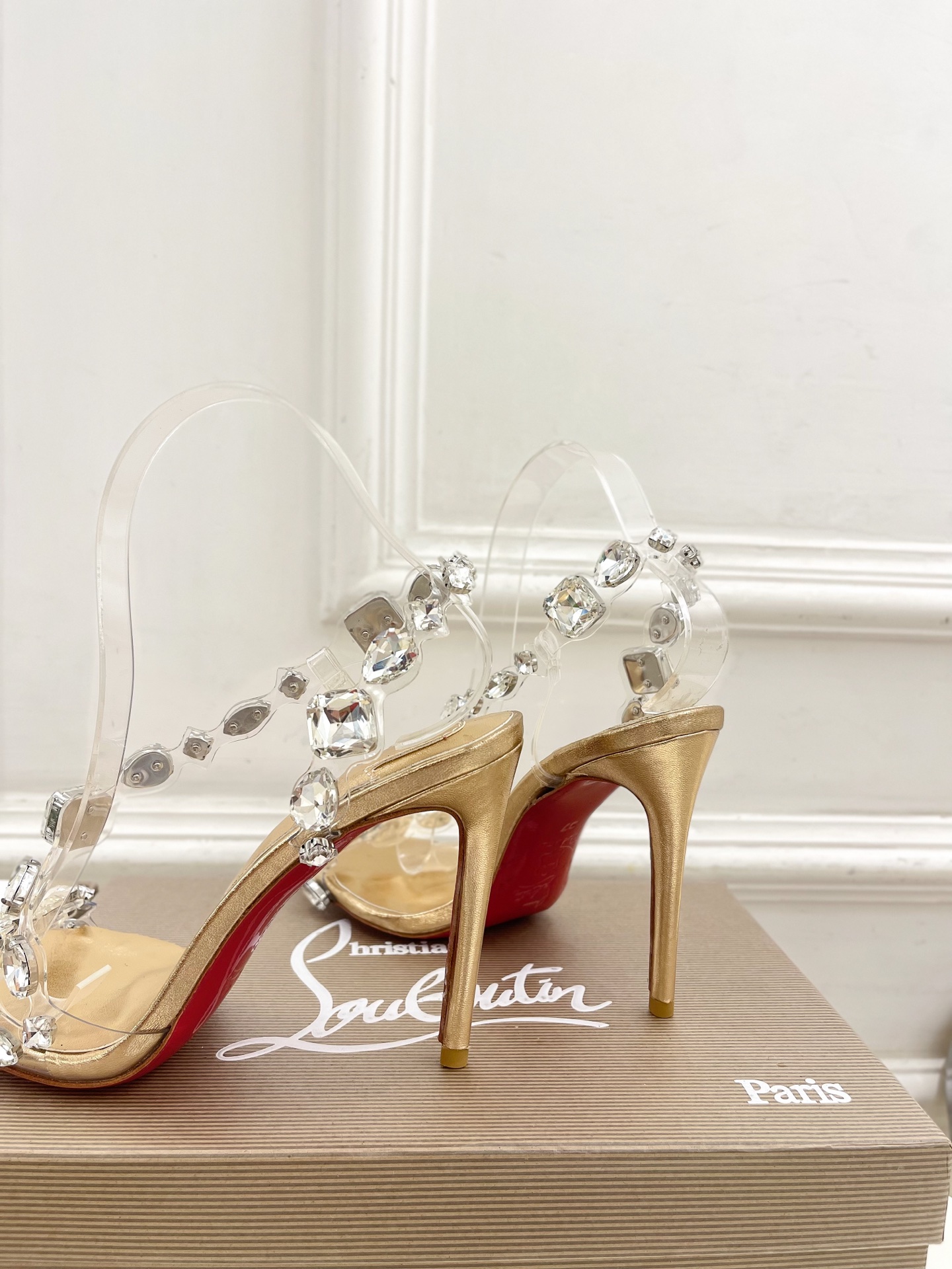 Christian Louboutin路铂廷CL 红底鞋 25ss最新JUST JEWEL透明带水晶钻高