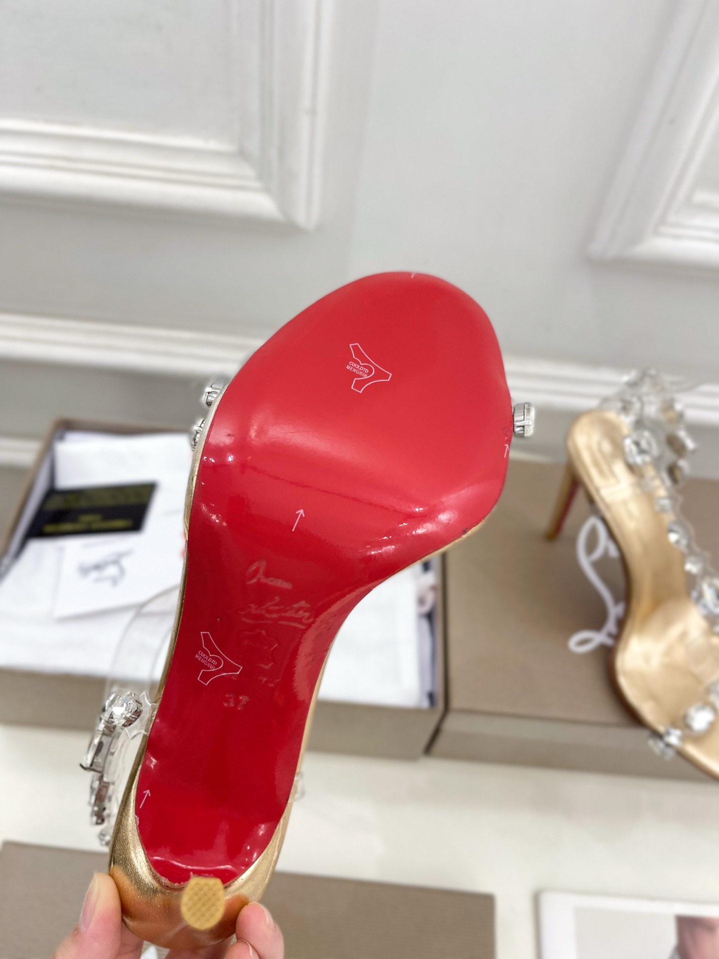 Christian Louboutin路铂廷CL 红底鞋 25ss最新JUST JEWEL透明带水晶钻高