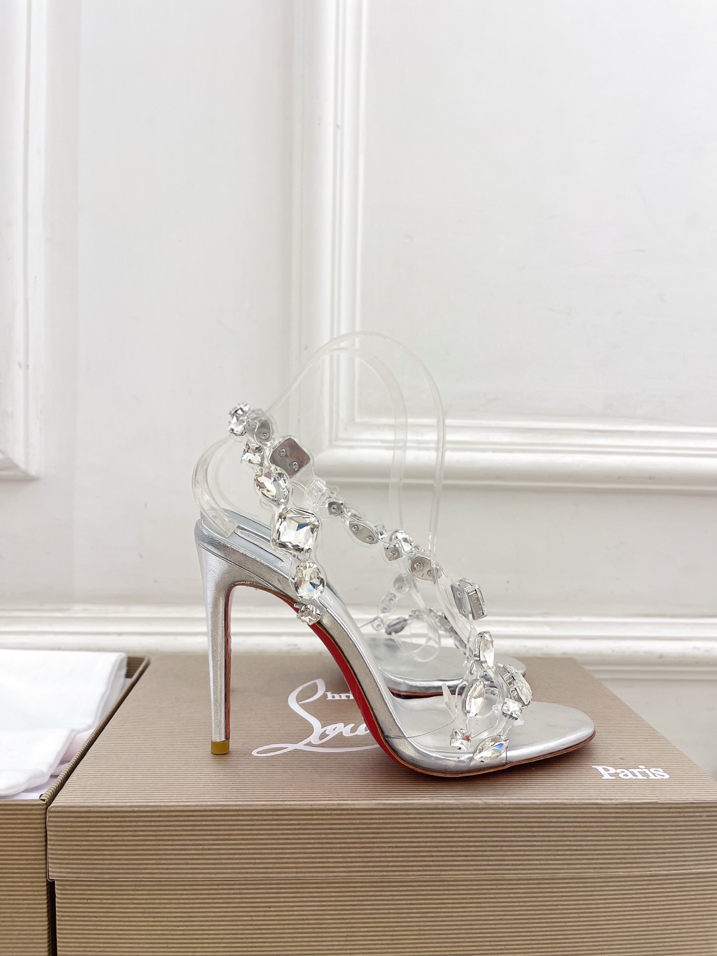 Christian Louboutin路铂廷CL 红底鞋 25ss最新JUST JEWEL透明带水晶钻高