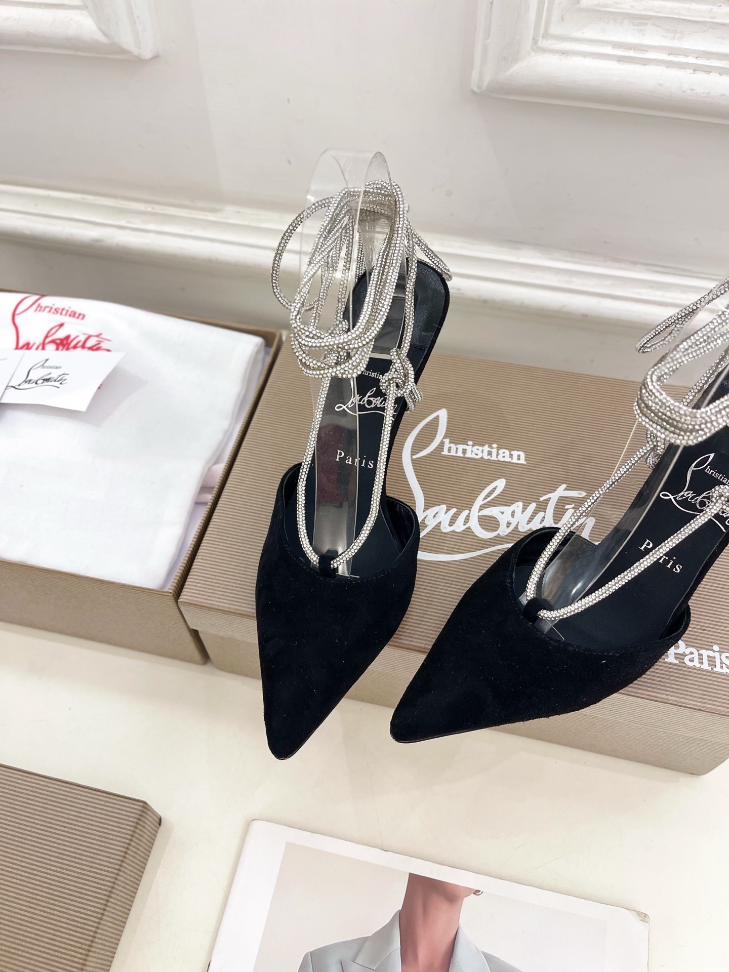 
Christian Louboutin路铂廷CL 红底鞋 25ss最新JUST JEWEL水晶钻高跟凉