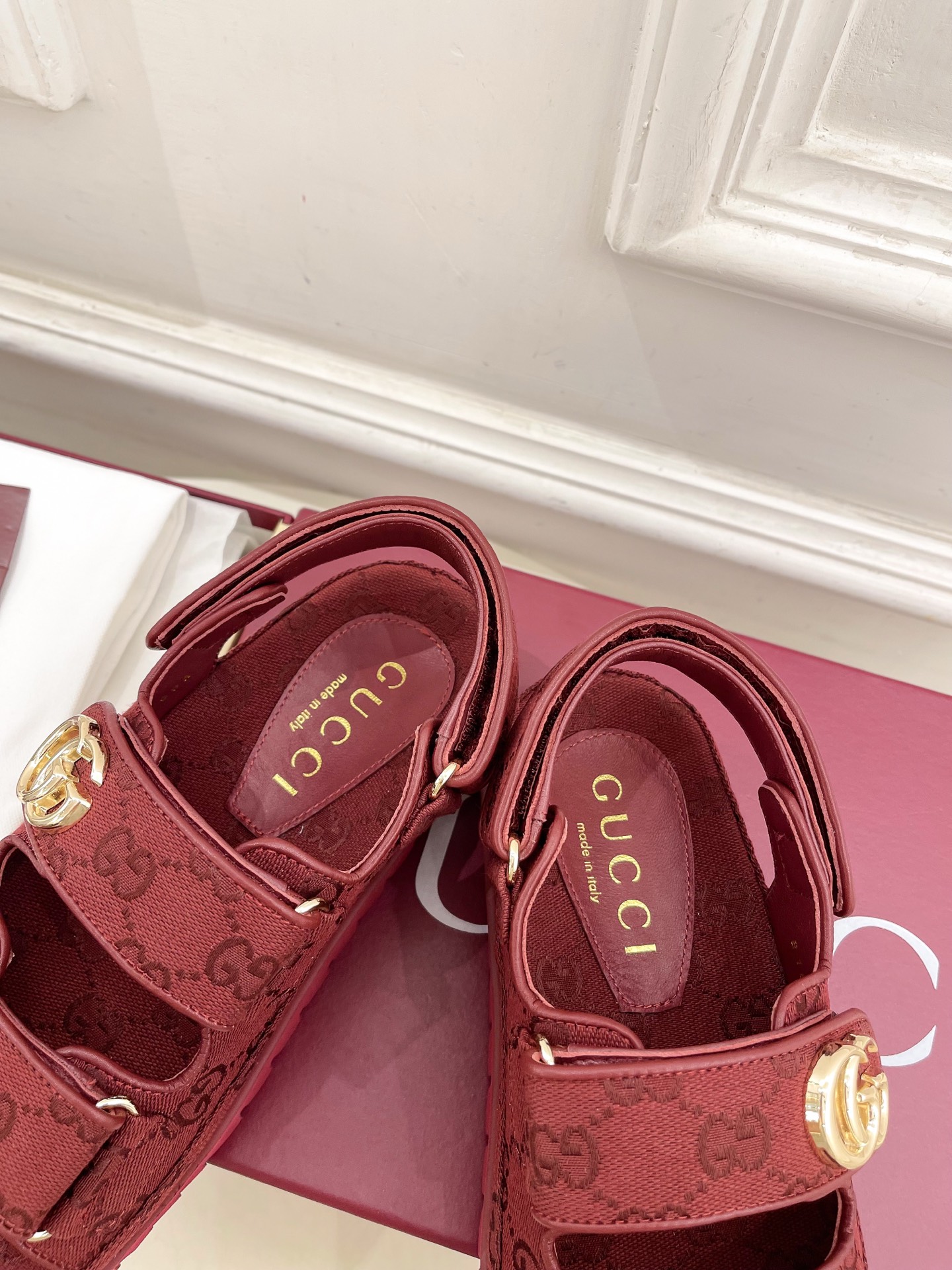Gucci |  古驰  25𝐬𝐬 

⭐️   G家 主打系列终于面世，狠货值得期待！原有的经典 创造