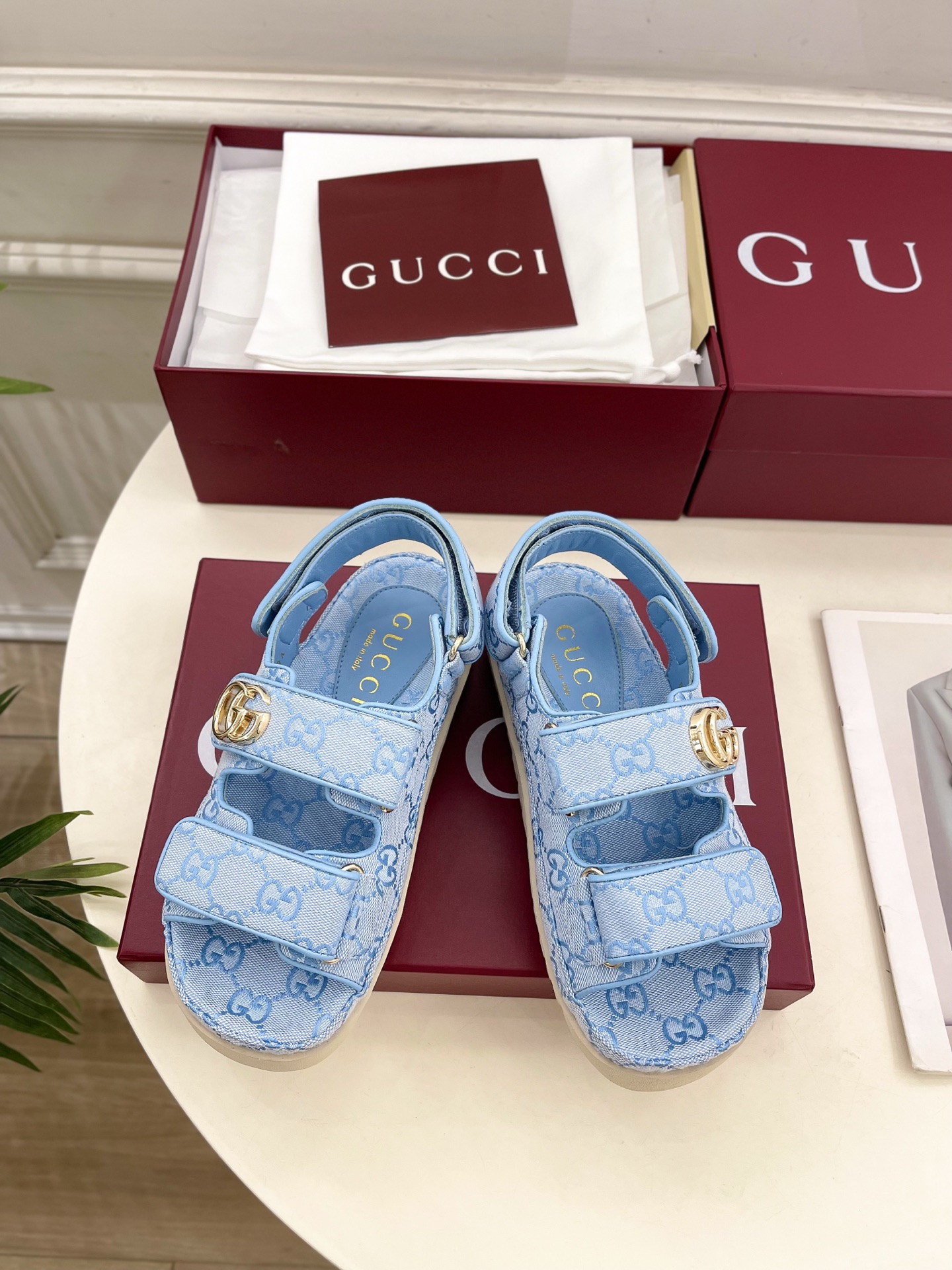 Gucci |  古驰  25𝐬𝐬 

⭐️   G家 主打系列终于面世，狠货值得期待！原有的经典 创造