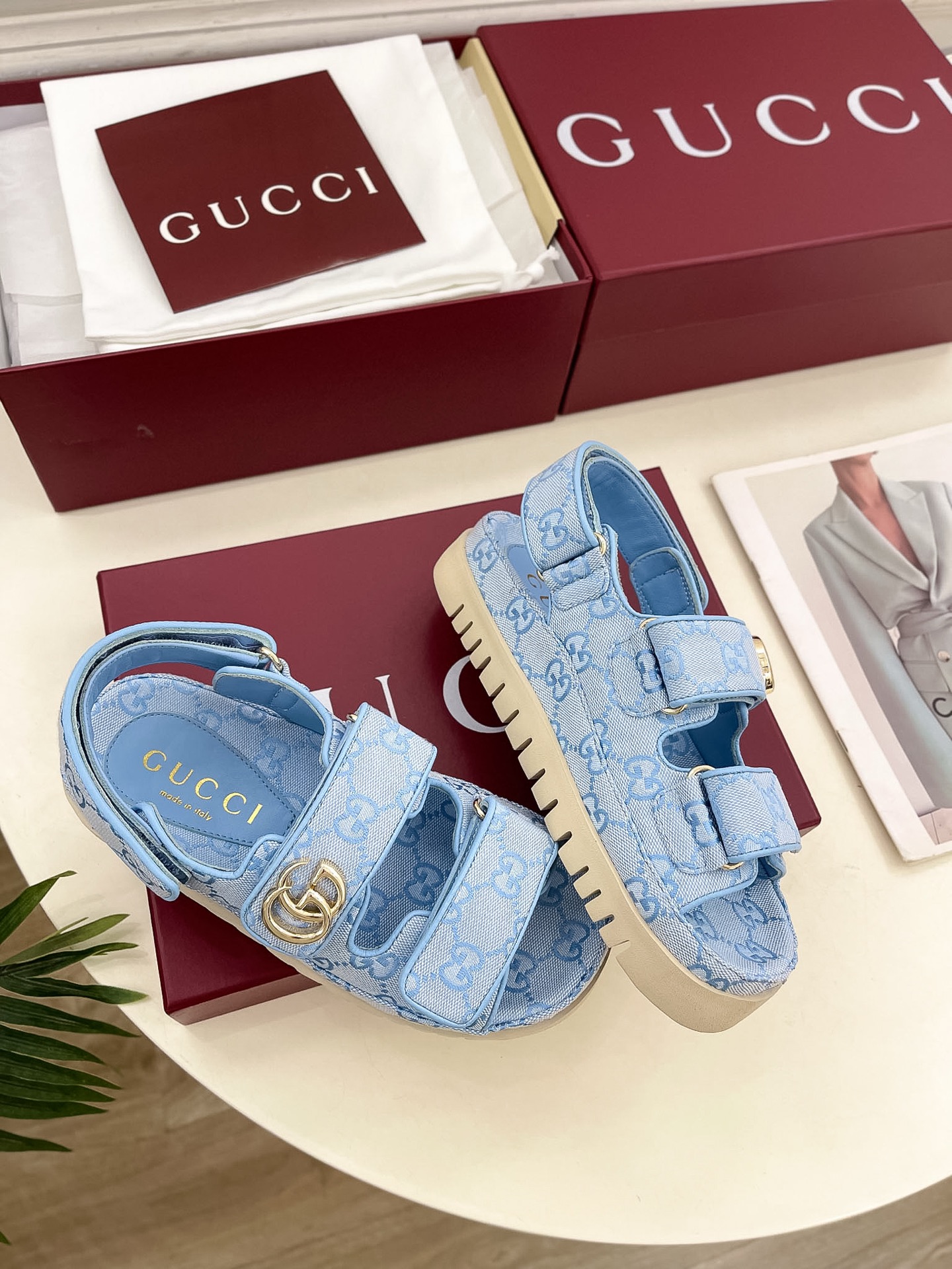 Gucci |  古驰  25𝐬𝐬 

⭐️   G家 主打系列终于面世，狠货值得期待！原有的经典 创造