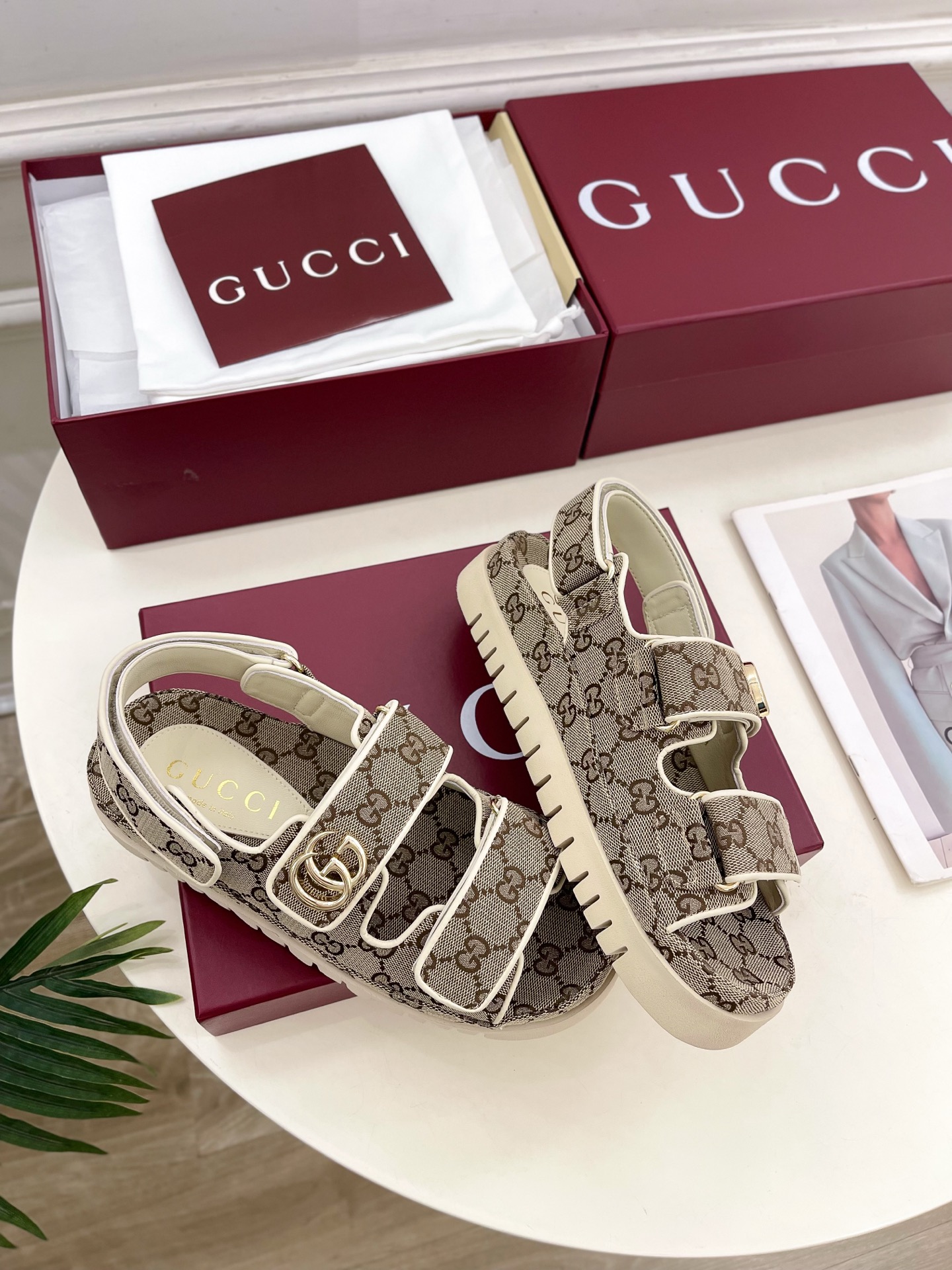 Gucci |  古驰  25𝐬𝐬 

⭐️   G家 主打系列终于面世，狠货值得期待！原有的经典 创造