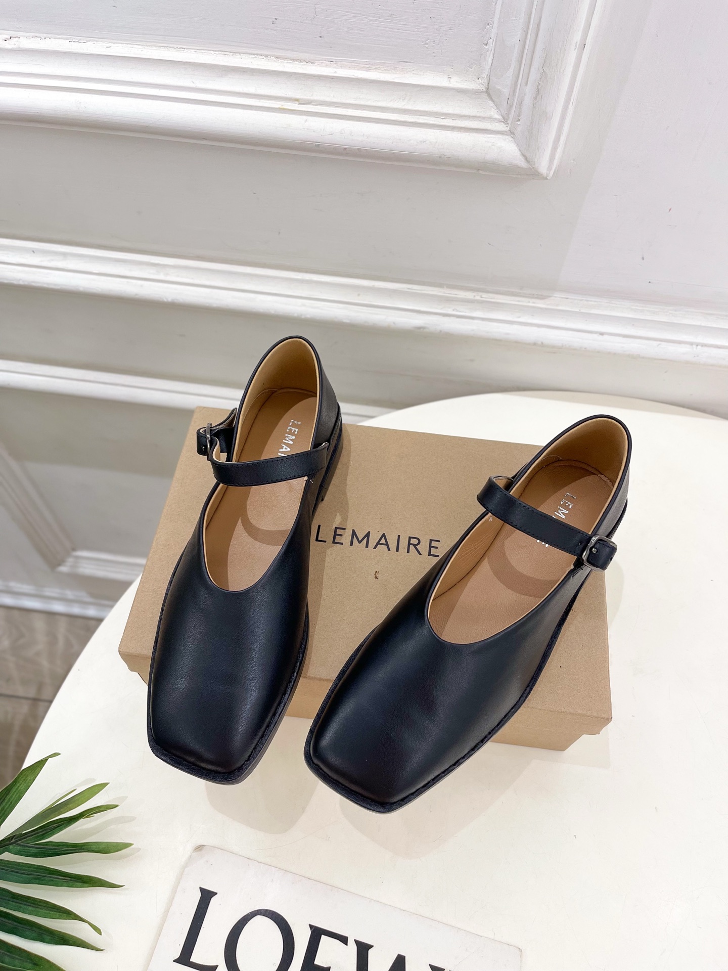 LEMAIRE  2025春夏新品 BALERINA平底玛丽珍芭蕾鞋
—————————
作为这两年最受