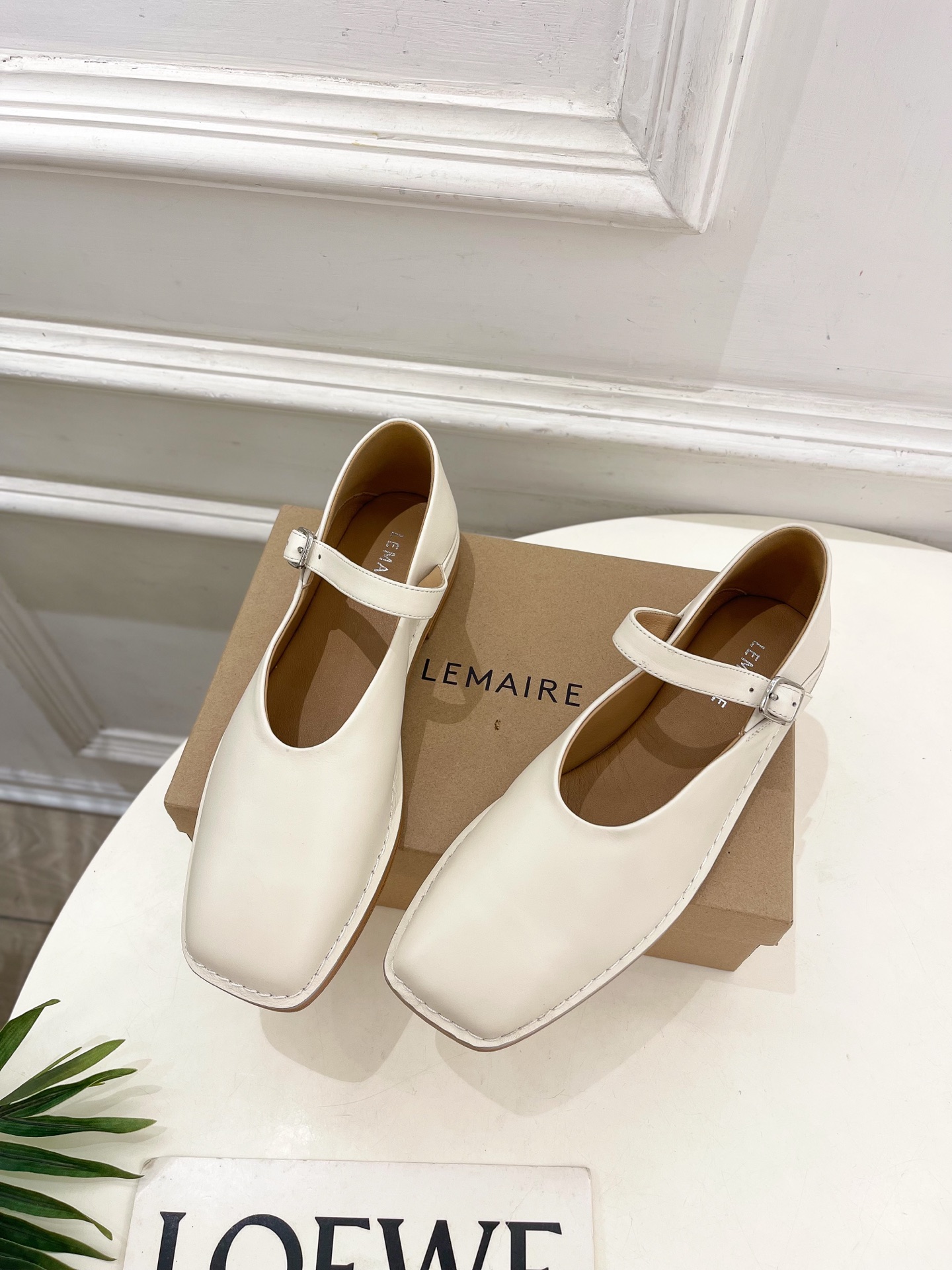 LEMAIRE  2025春夏新品 BALERINA平底玛丽珍芭蕾鞋
—————————
作为这两年最受