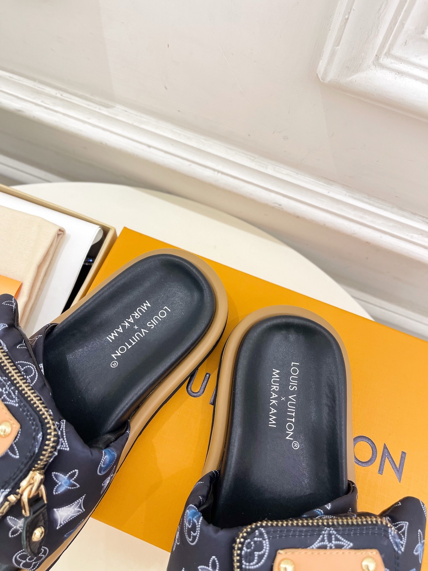 LV | 路易威登 25𝐬𝐬
🧡💚2025春夏新品 顶级版本⚠️
专柜主打最新款POOL