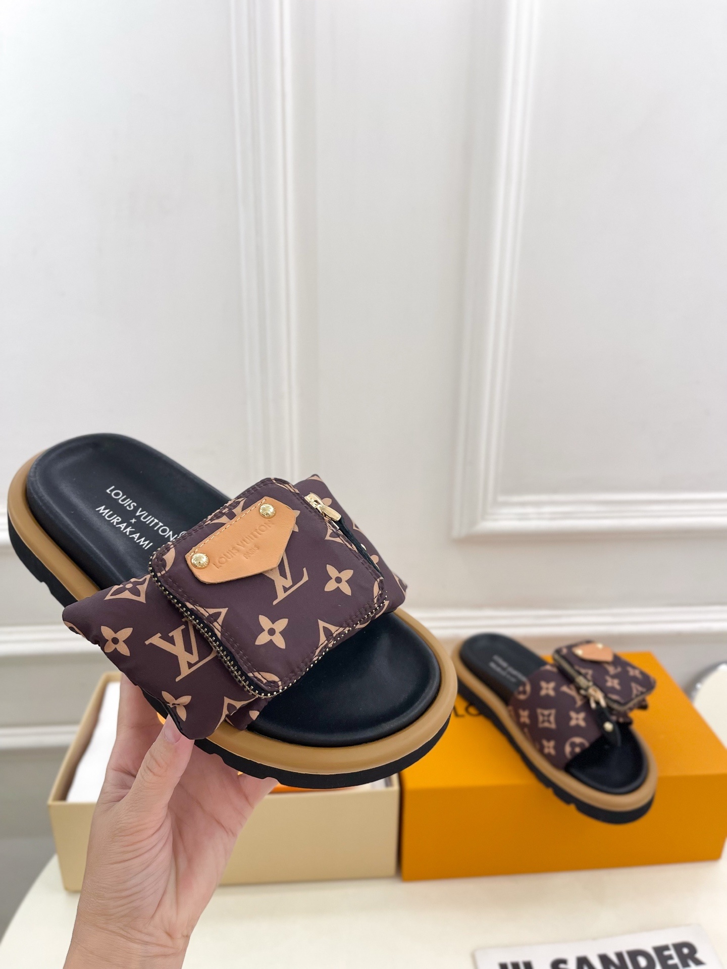 LV | 路易威登 25𝐬𝐬
🧡💚2025春夏新品 顶级版本⚠️
专柜主打最新款POOL