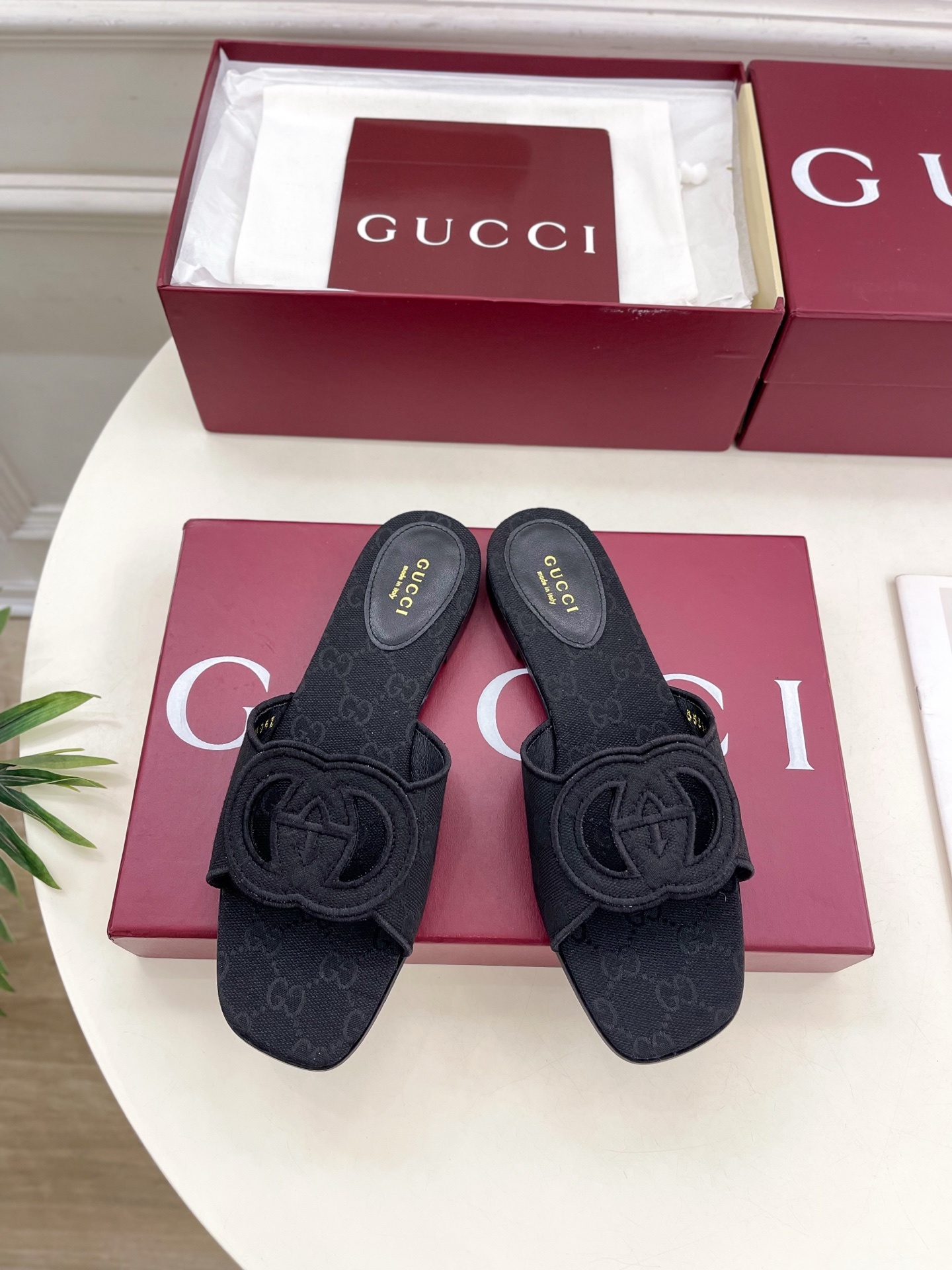 Gucci | 古驰 25𝐬𝐬
⭐️ G家 主打系列终于面世,狠货值得期待!原有的经典 创造