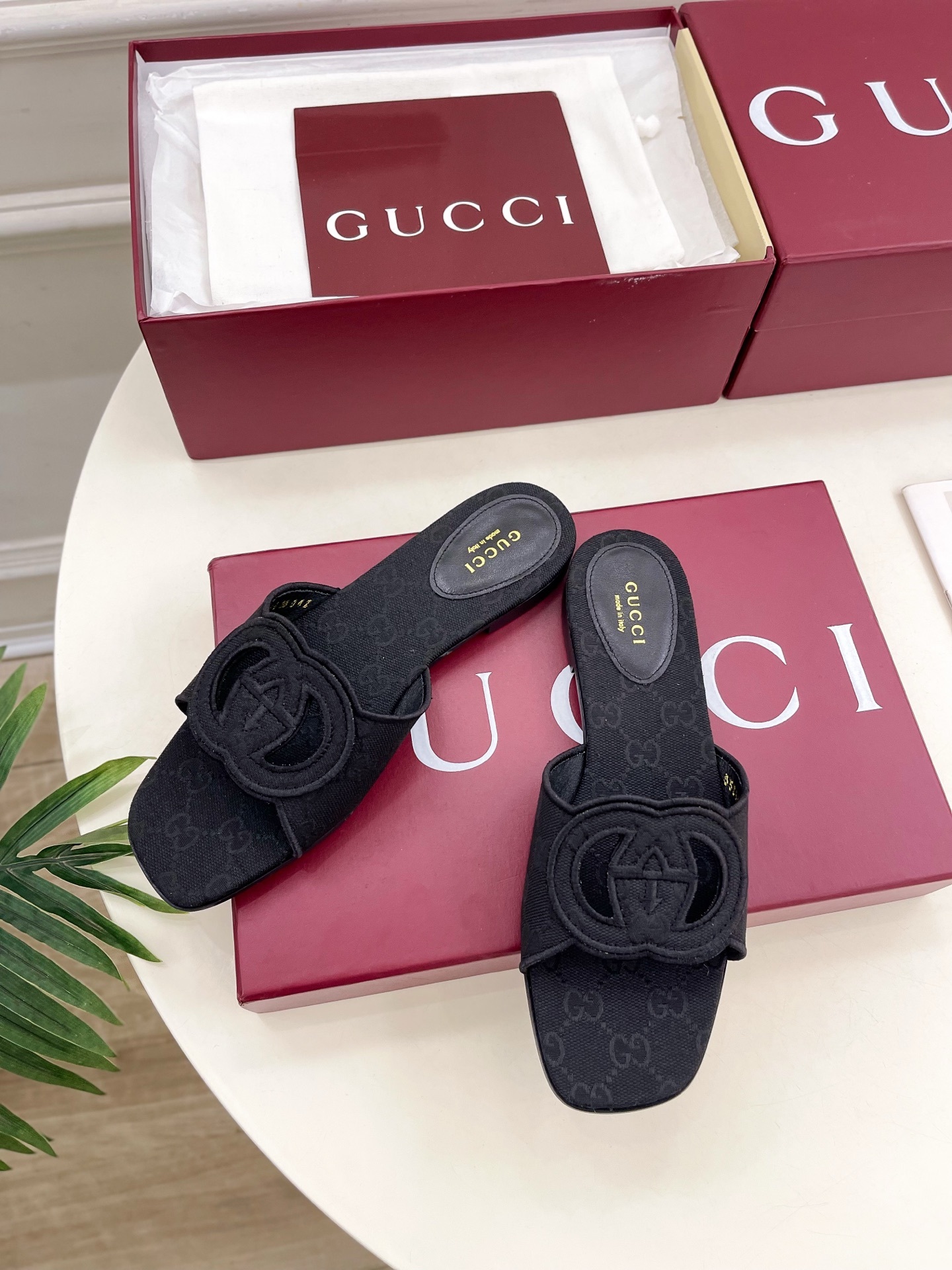 Gucci | 古驰 25𝐬𝐬
⭐️ G家 主打系列终于面世,狠货值得期待!原有的经典 创造