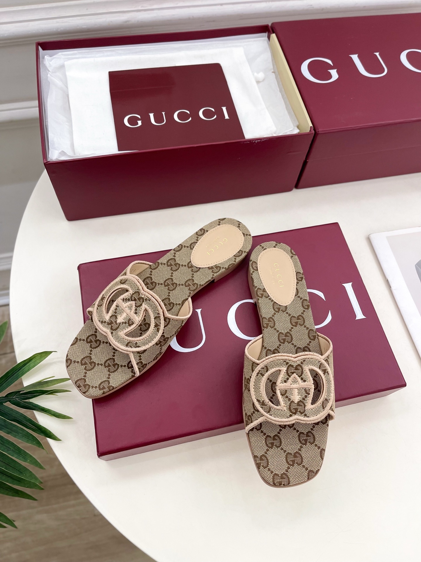Gucci | 古驰 25𝐬𝐬
⭐️ G家 主打系列终于面世,狠货值得期待!原有的经典 创造