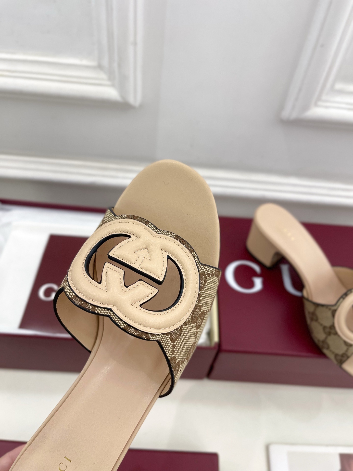 Gucci | 古驰 25𝐬𝐬
⭐️ G家 主打系列终于面世,狠货值得期待!原有的经典 创造