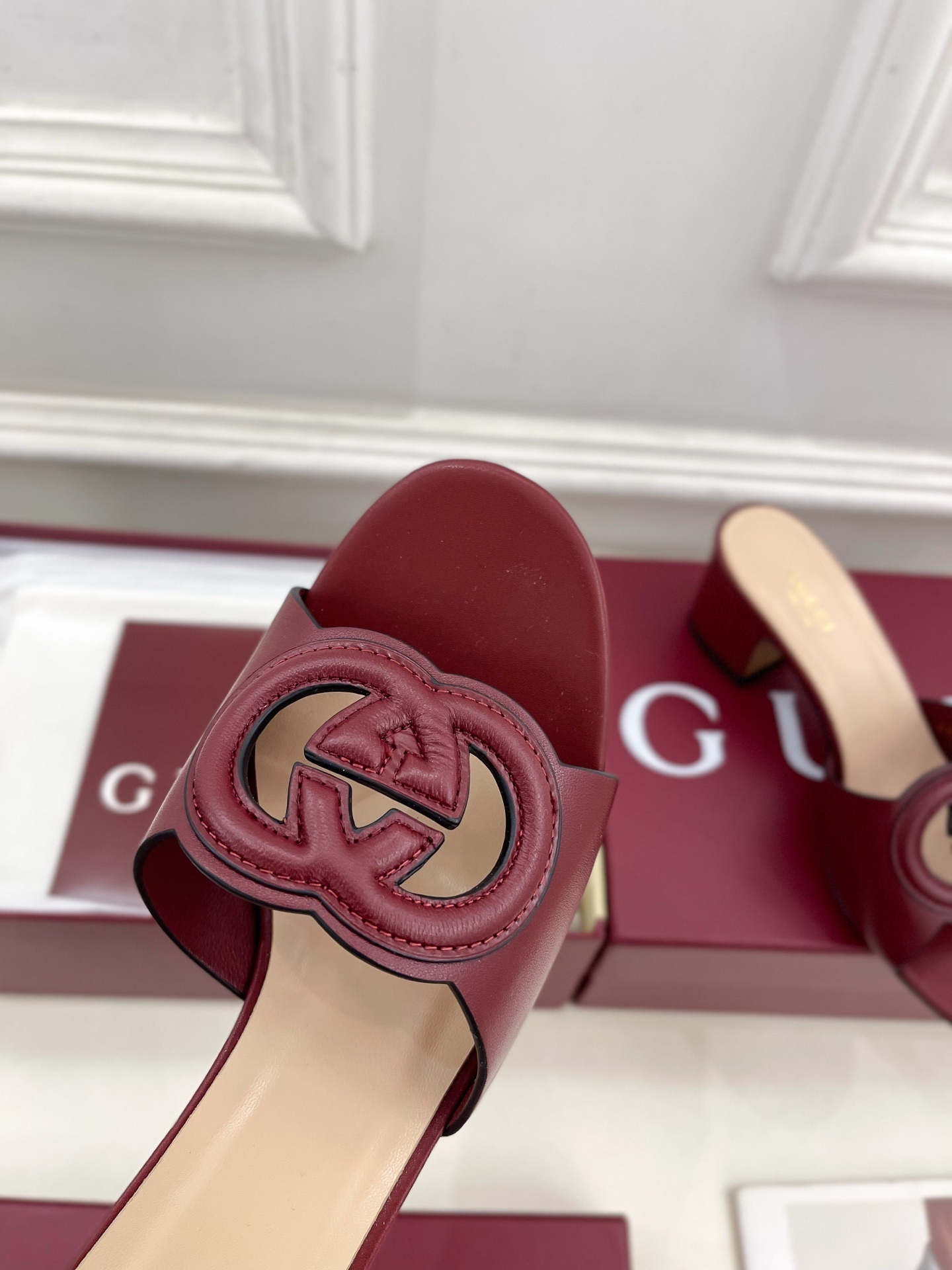 Gucci | 古驰 25𝐬𝐬
⭐️ G家 主打系列终于面世,狠货值得期待!原有的经典 创造