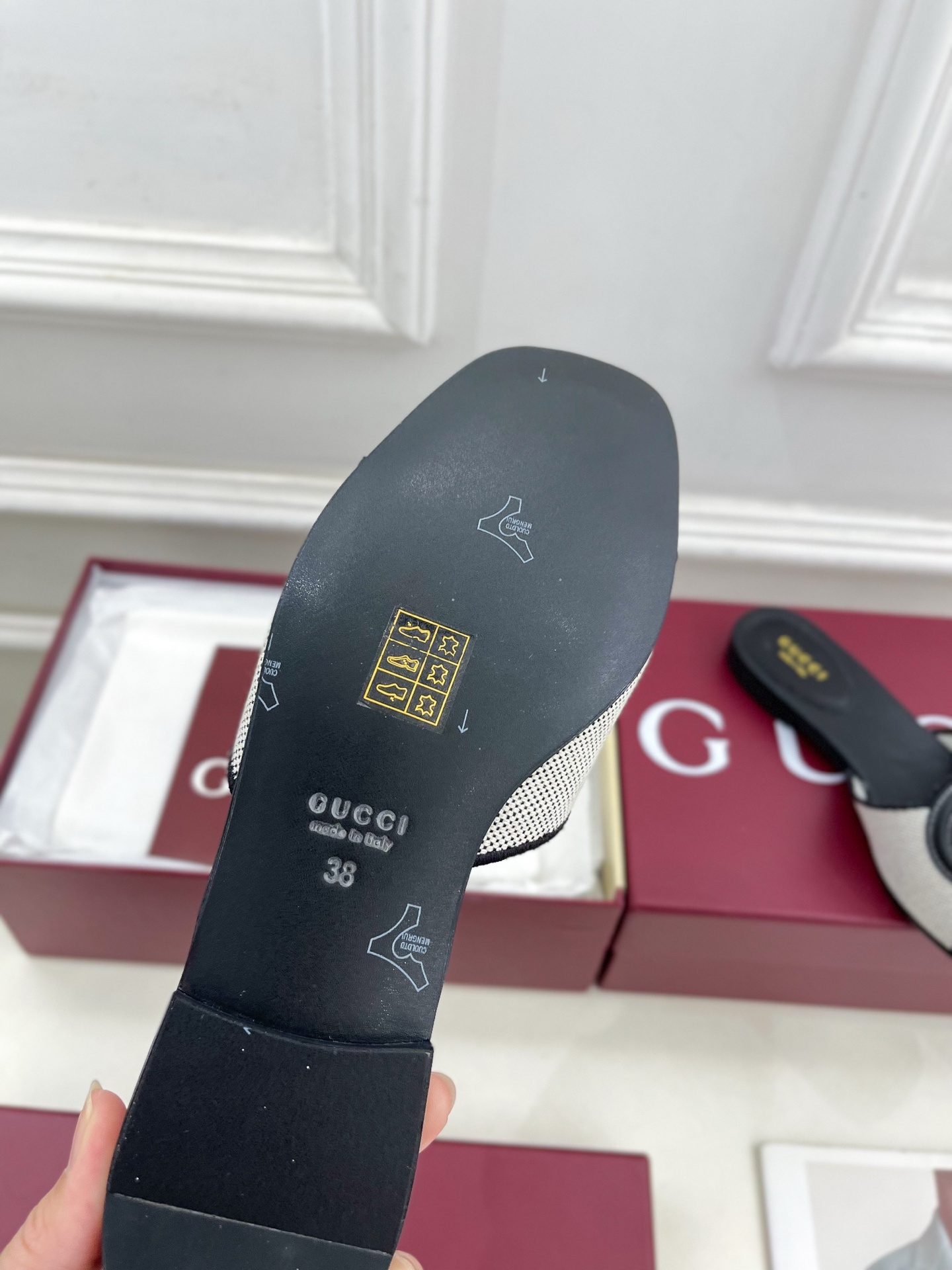 Gucci | 古驰 25𝐬𝐬
⭐️ G家 主打系列终于面世,狠货值得期待!原有的经典 创造
