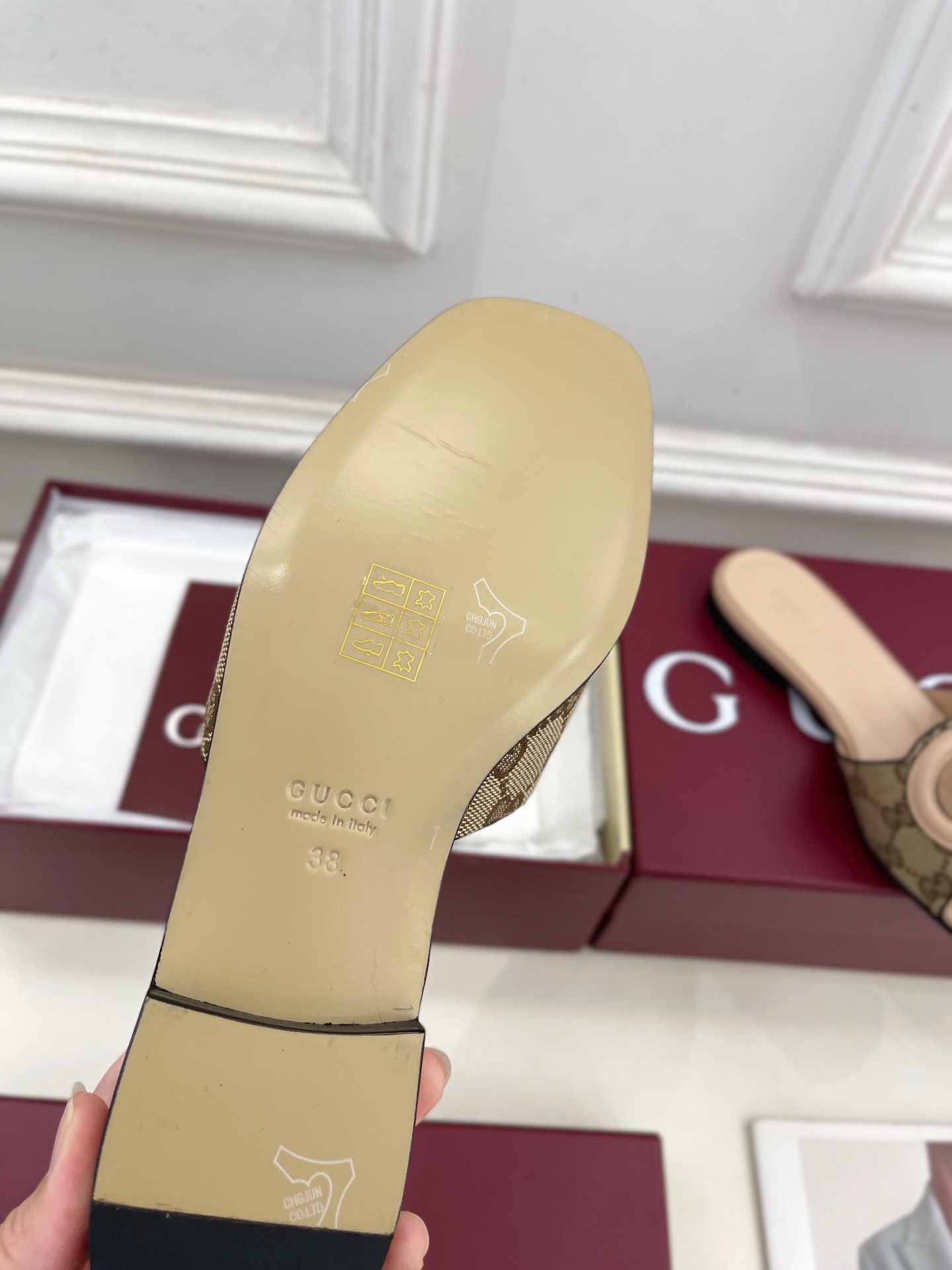 Gucci | 古驰 25𝐬𝐬
⭐️ G家 主打系列终于面世,狠货值得期待!原有的经典 创造