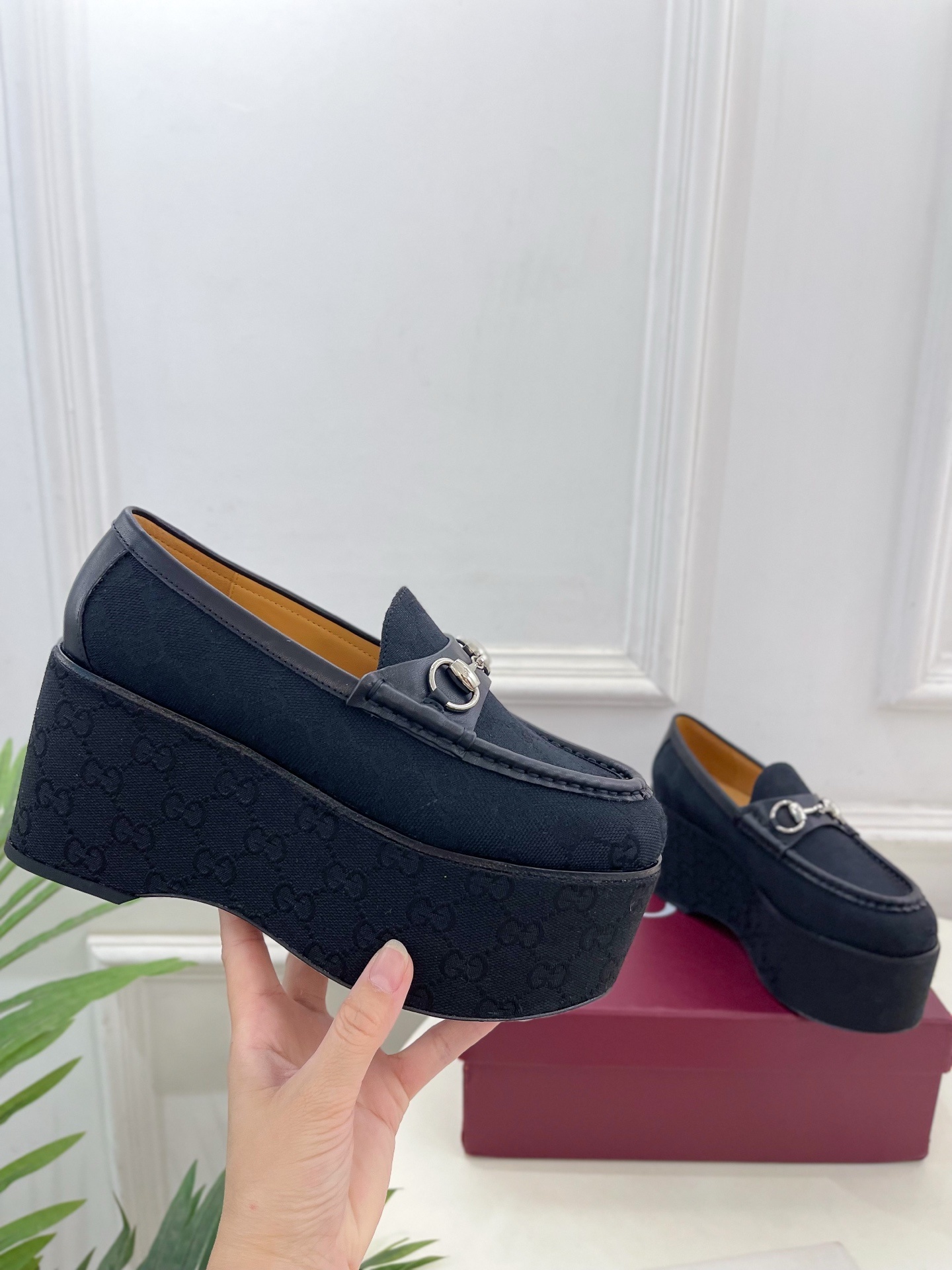 Gucci | 古驰 25 𝐬𝐬
⭐️ G家 主打系列终于面世,狠货值得期待!原有的经典