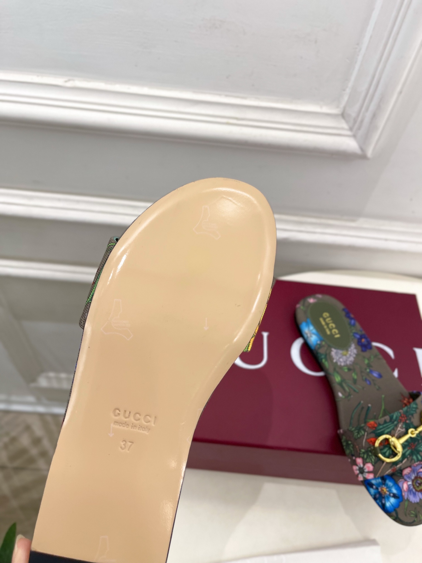 Gucci |  古驰  25𝐬𝐬 

⭐️   G家 主打系列终于面世，狠货值得期待！原有的经典 创造
