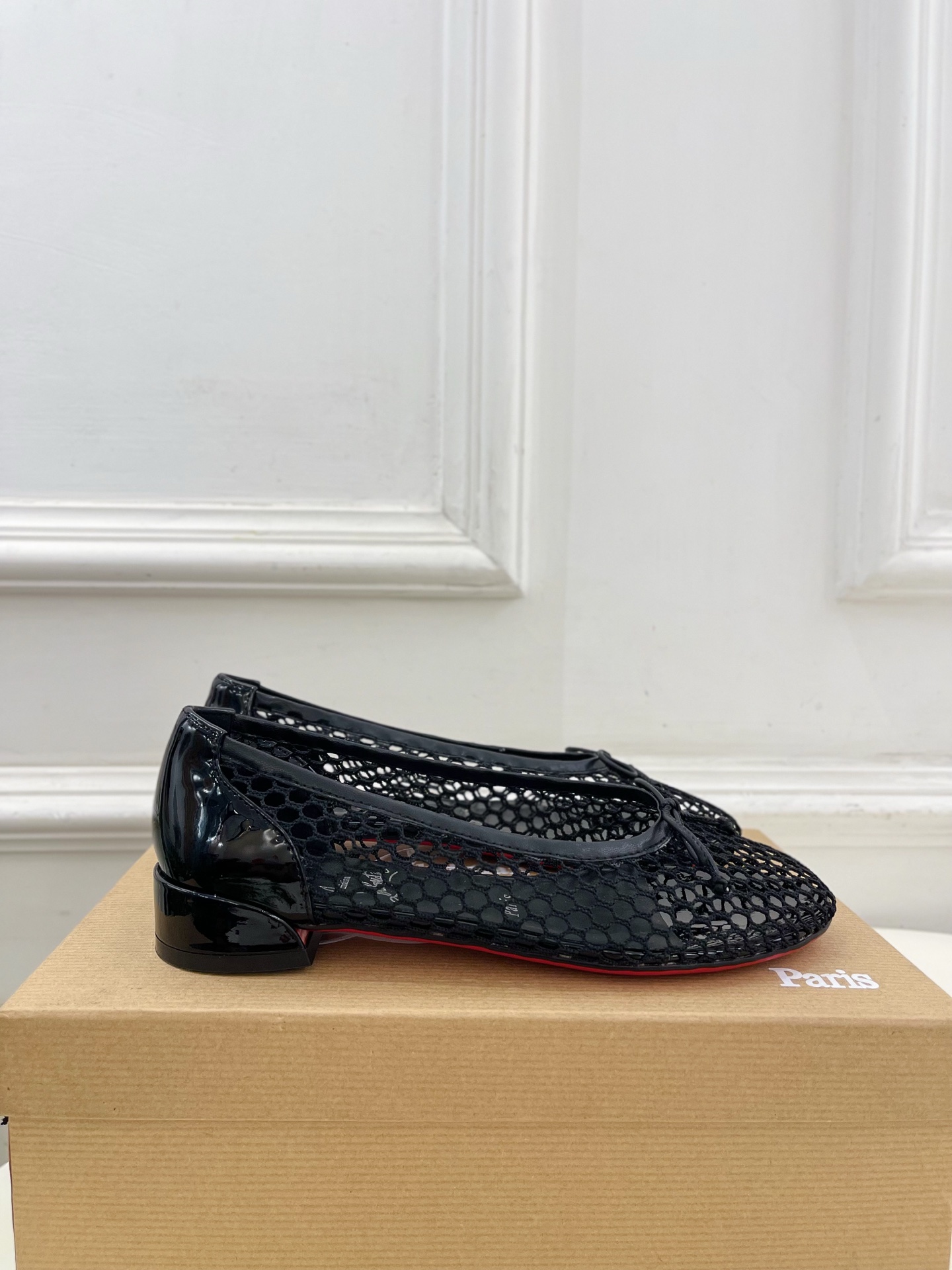 Christian Louboutin路铂廷CL 红底鞋 25ss最新网面芭蕾舞鞋系列，魅惑华丽的✨顶级